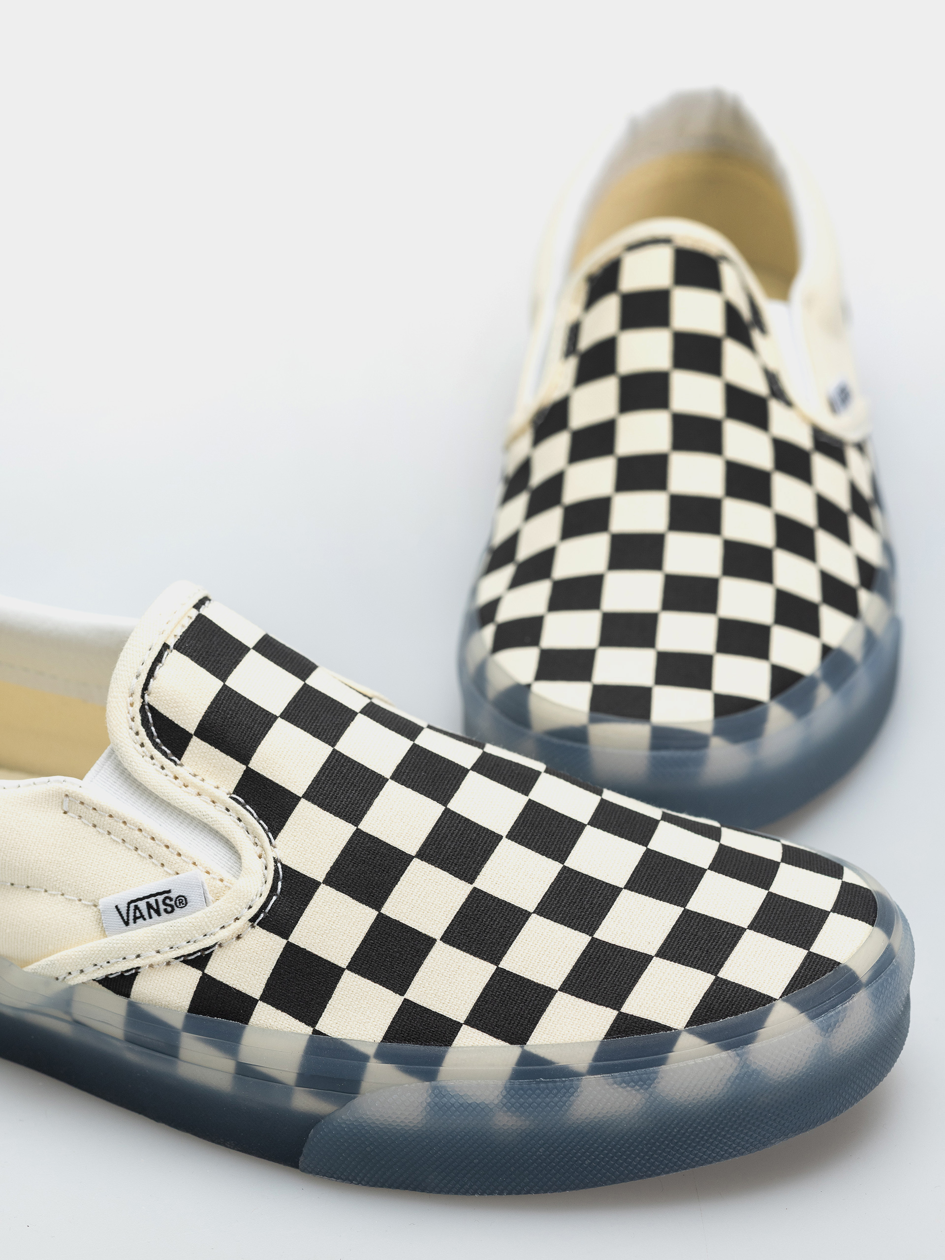 Boty Vans Classic Slip On (black/marshmall)