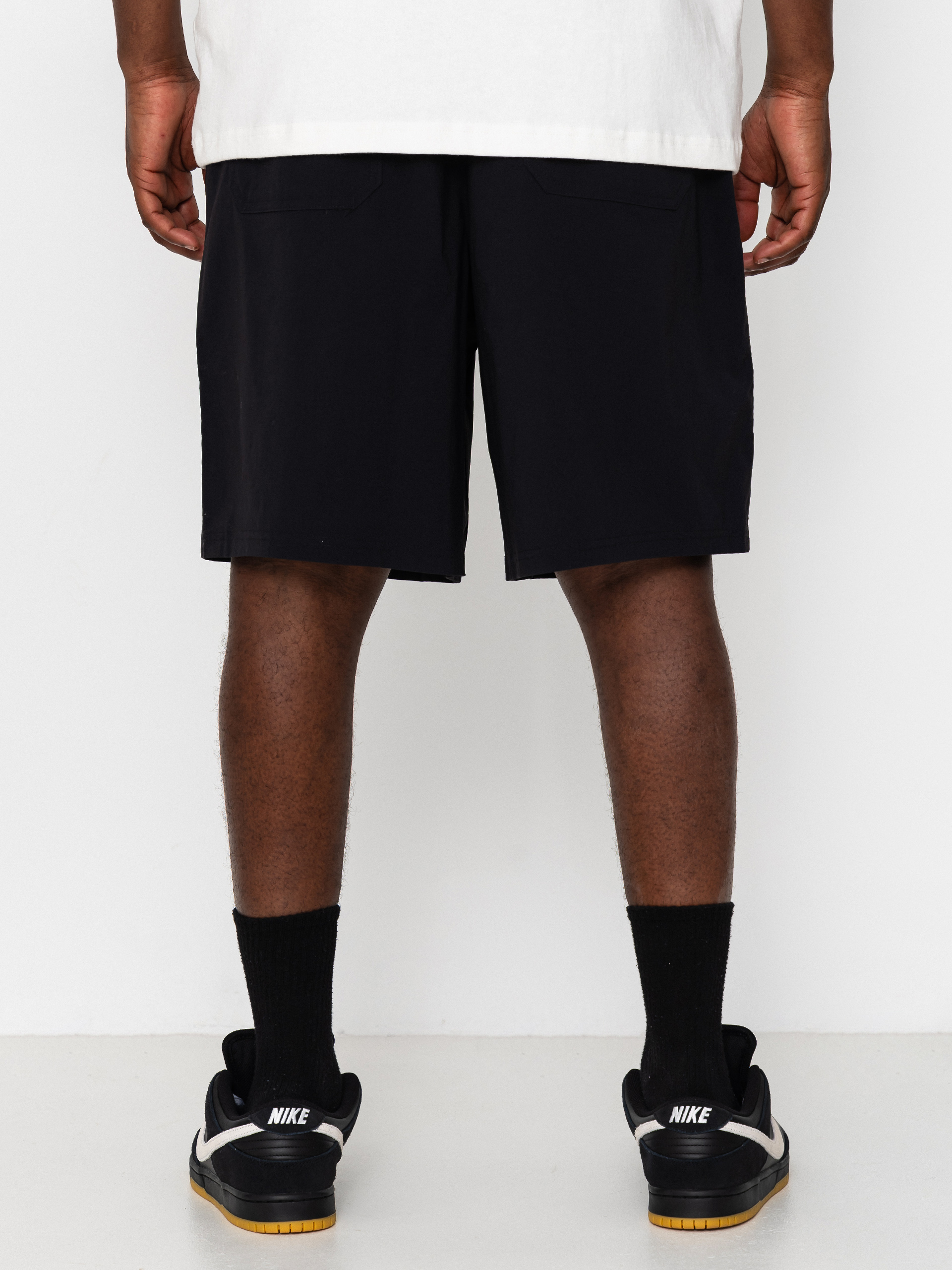Kraťasy Nike SB 9er (black/white)