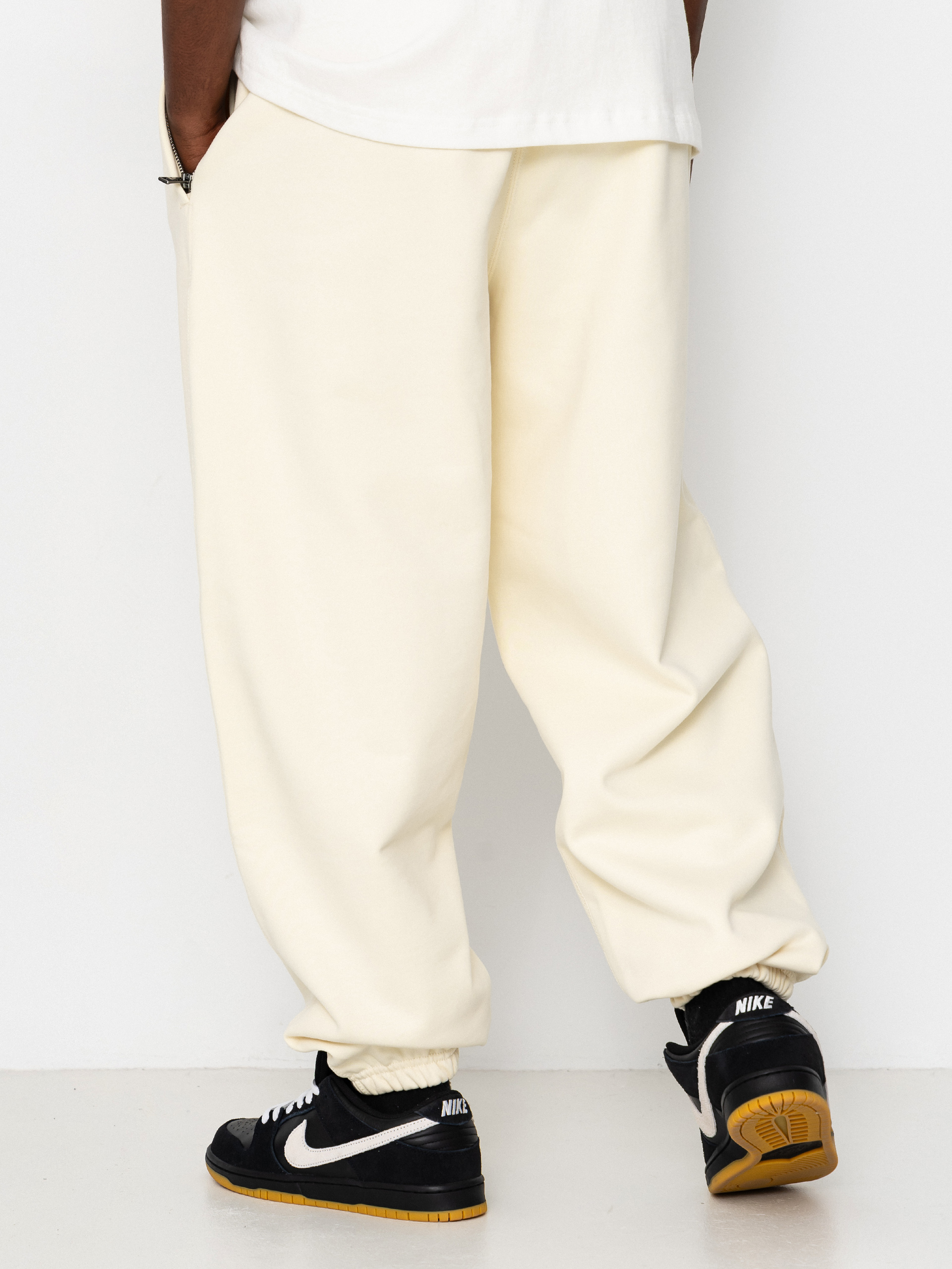 Kalhoty Nike SB Solo Swoosh (coconut milk/white)