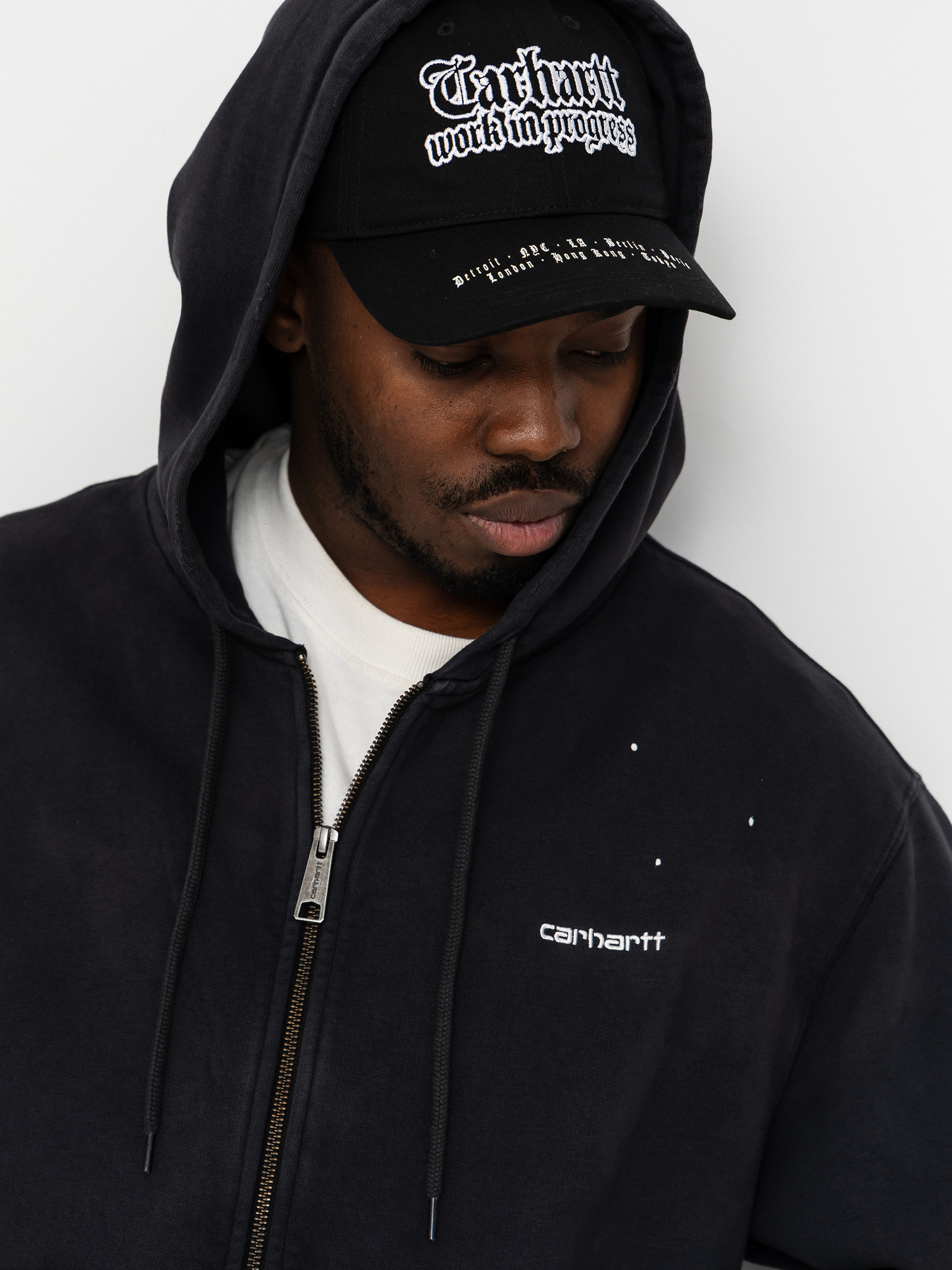 Mikina s kapucí Carhartt WIP Painter ZHD (black)