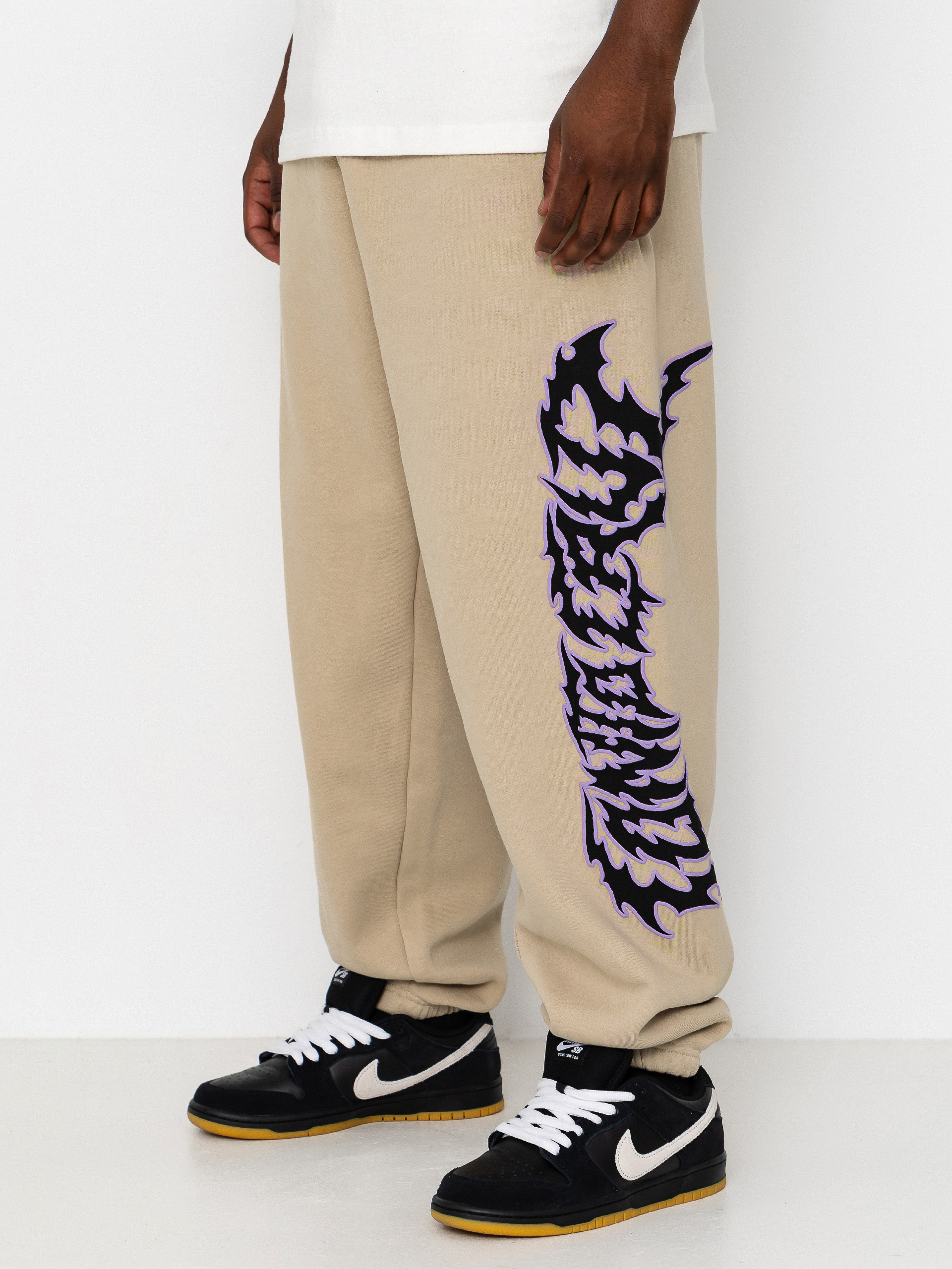 Kalhoty Santa Cruz Out Of Time Strip Jogger (stone grey)