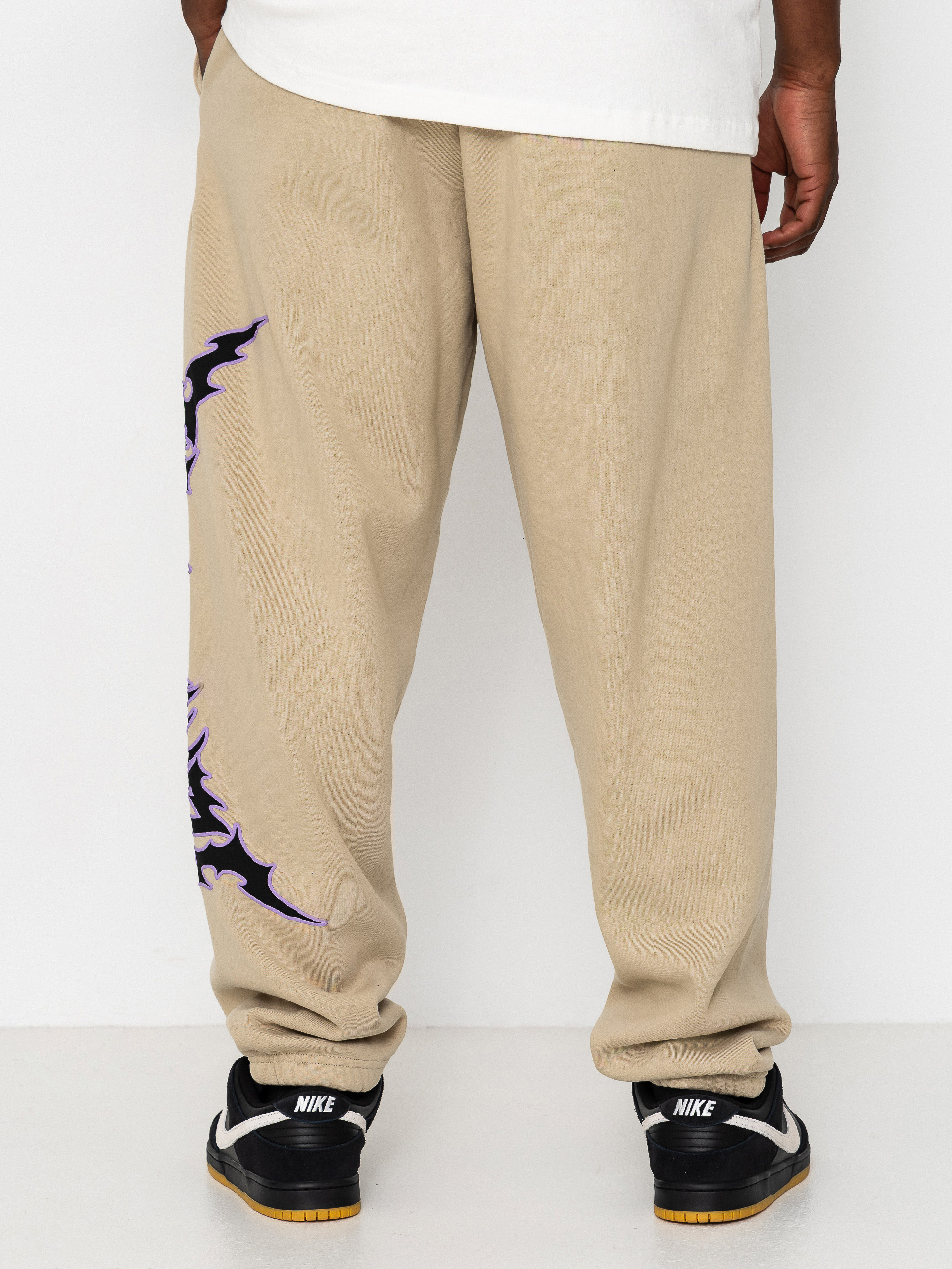 Kalhoty Santa Cruz Out Of Time Strip Jogger (stone grey)