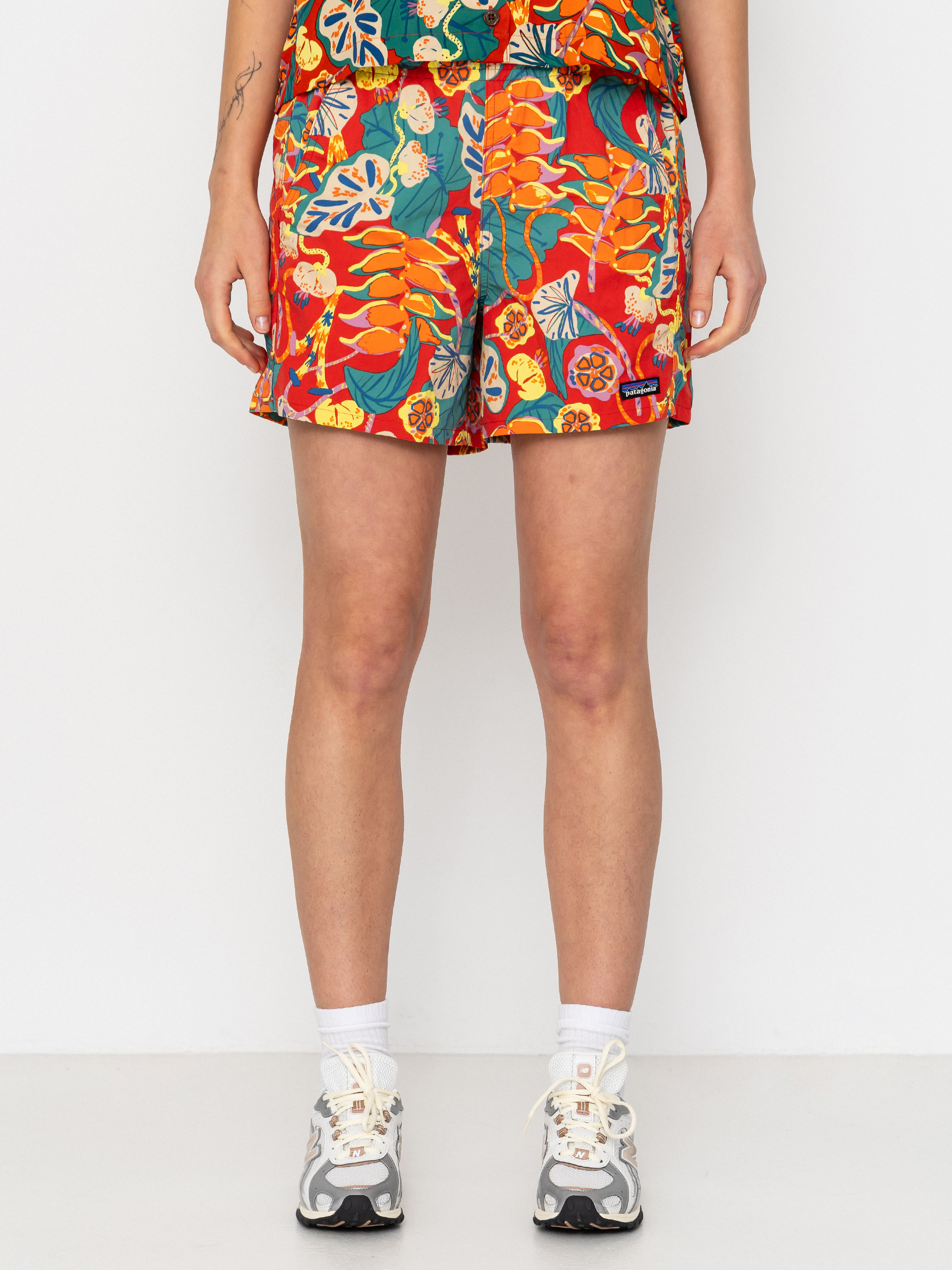 Krau0165asy Patagonia Baggies 5in Wmn (tropiclimb/hot ember)
