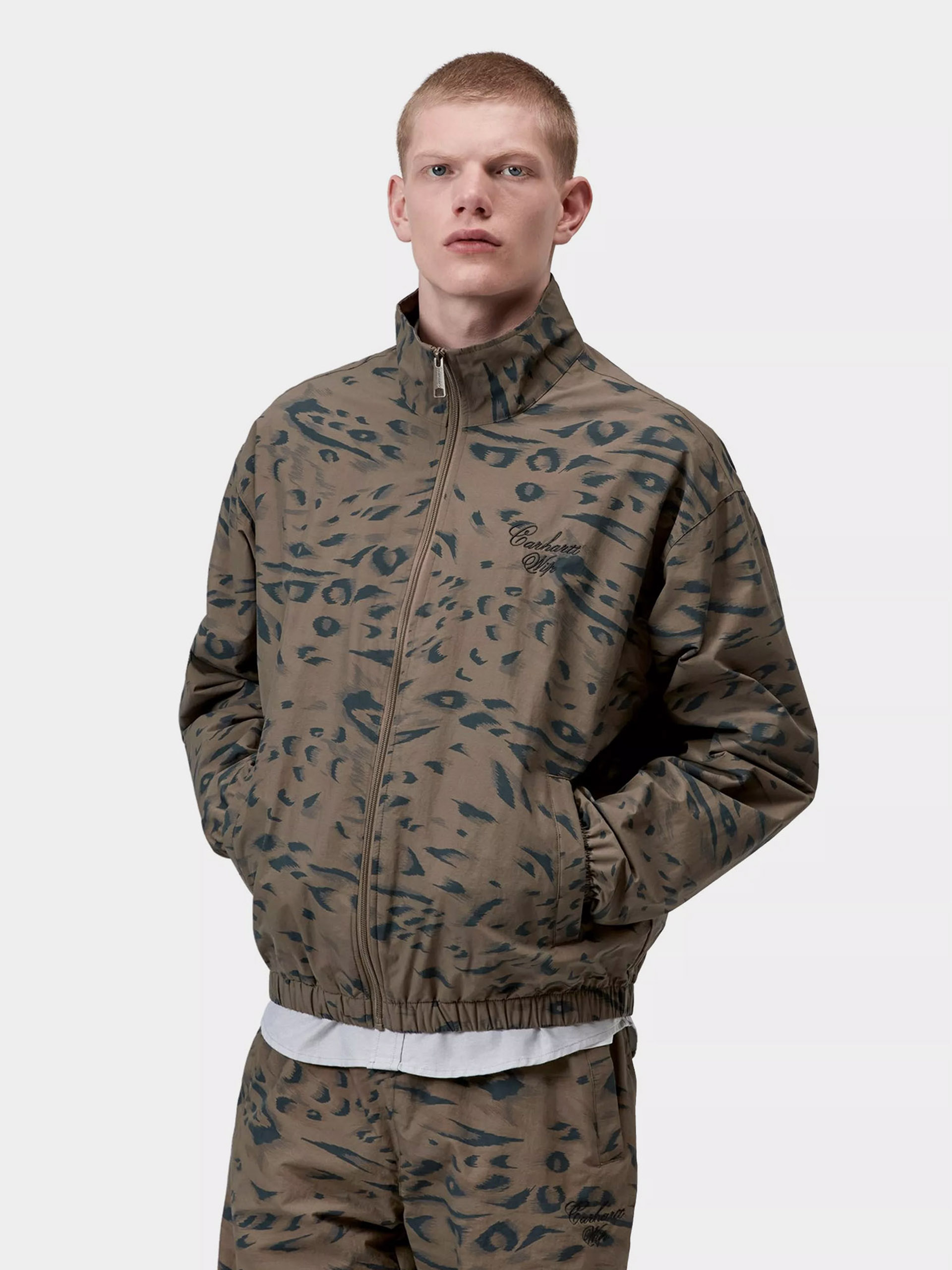 Bunda Carhartt WIP Travon (duck feather print cypress/black)