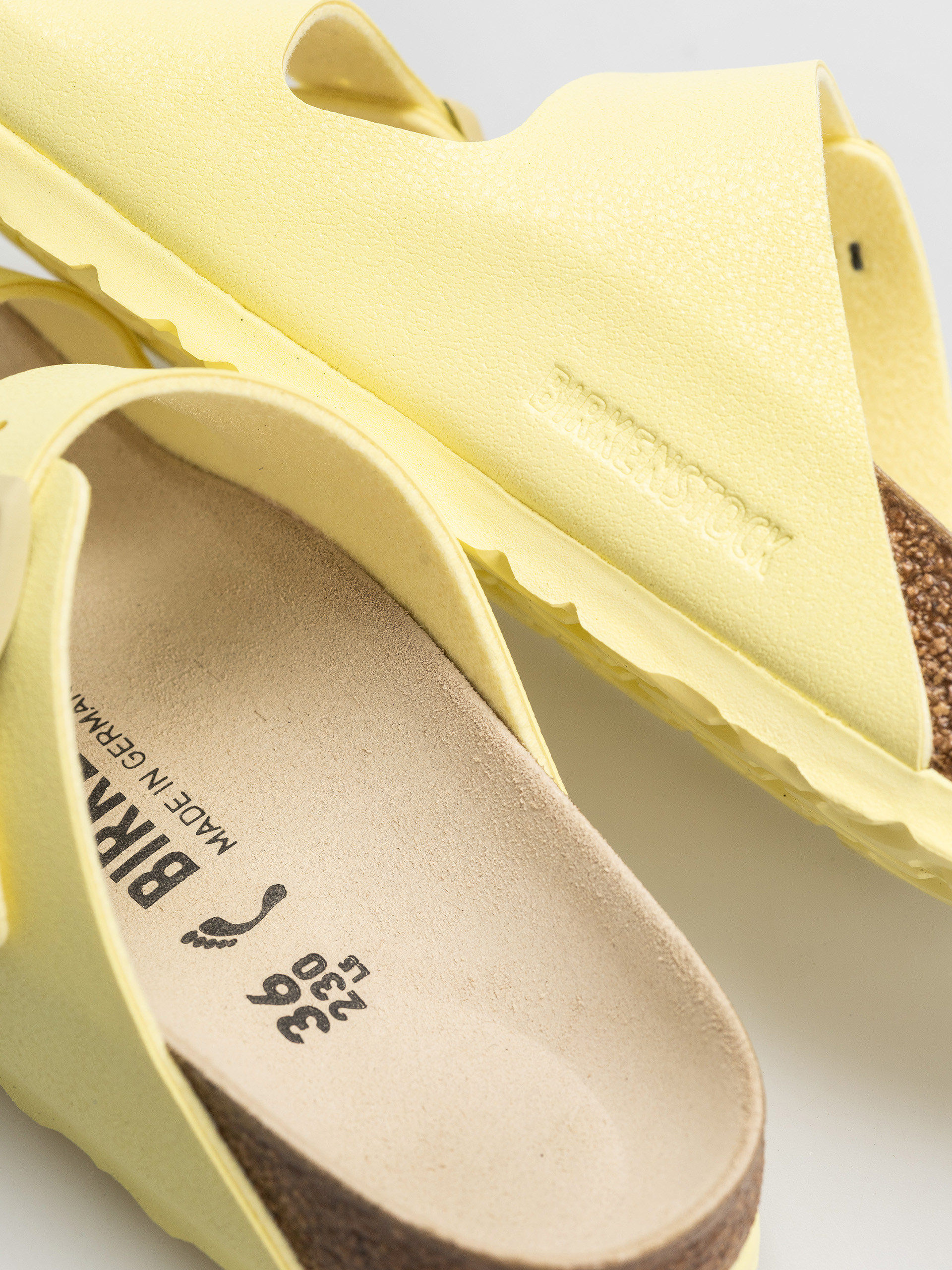 Plážovky Birkenstock Arizona Birko Flor Nubuk Narrow (popcorn)