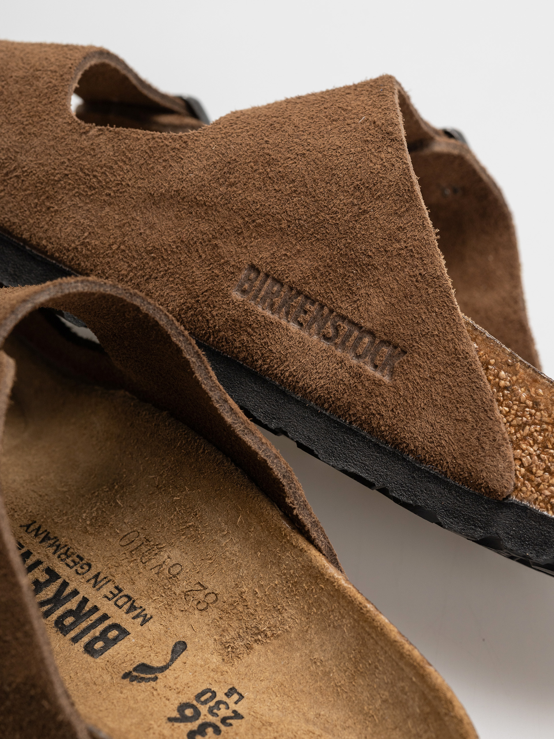 Plážovky Birkenstock Arizona Suede Leather Narrow (dark tea)