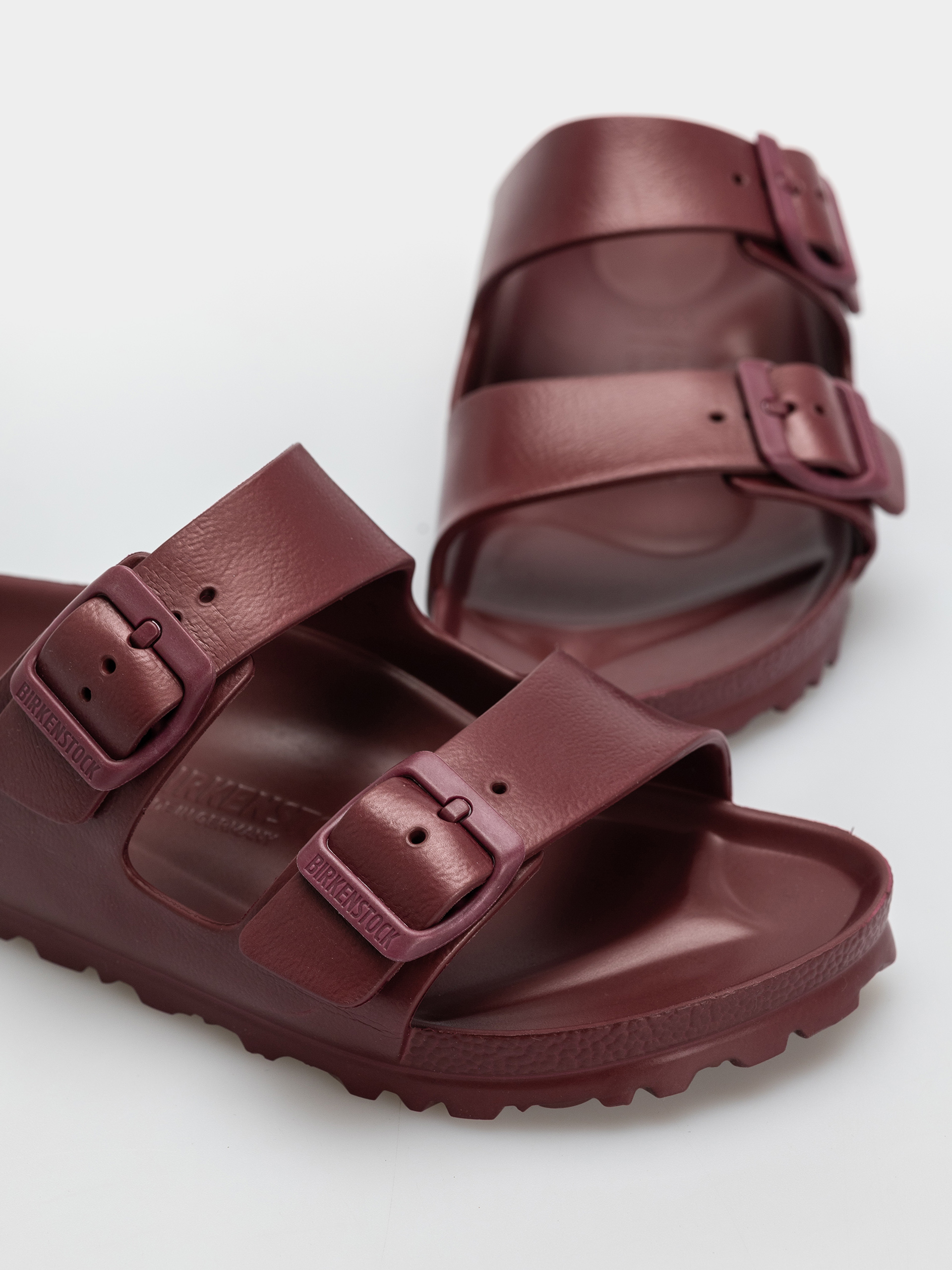Plážovky Birkenstock Arizona Essentials EVA Narrow (zinfandel)
