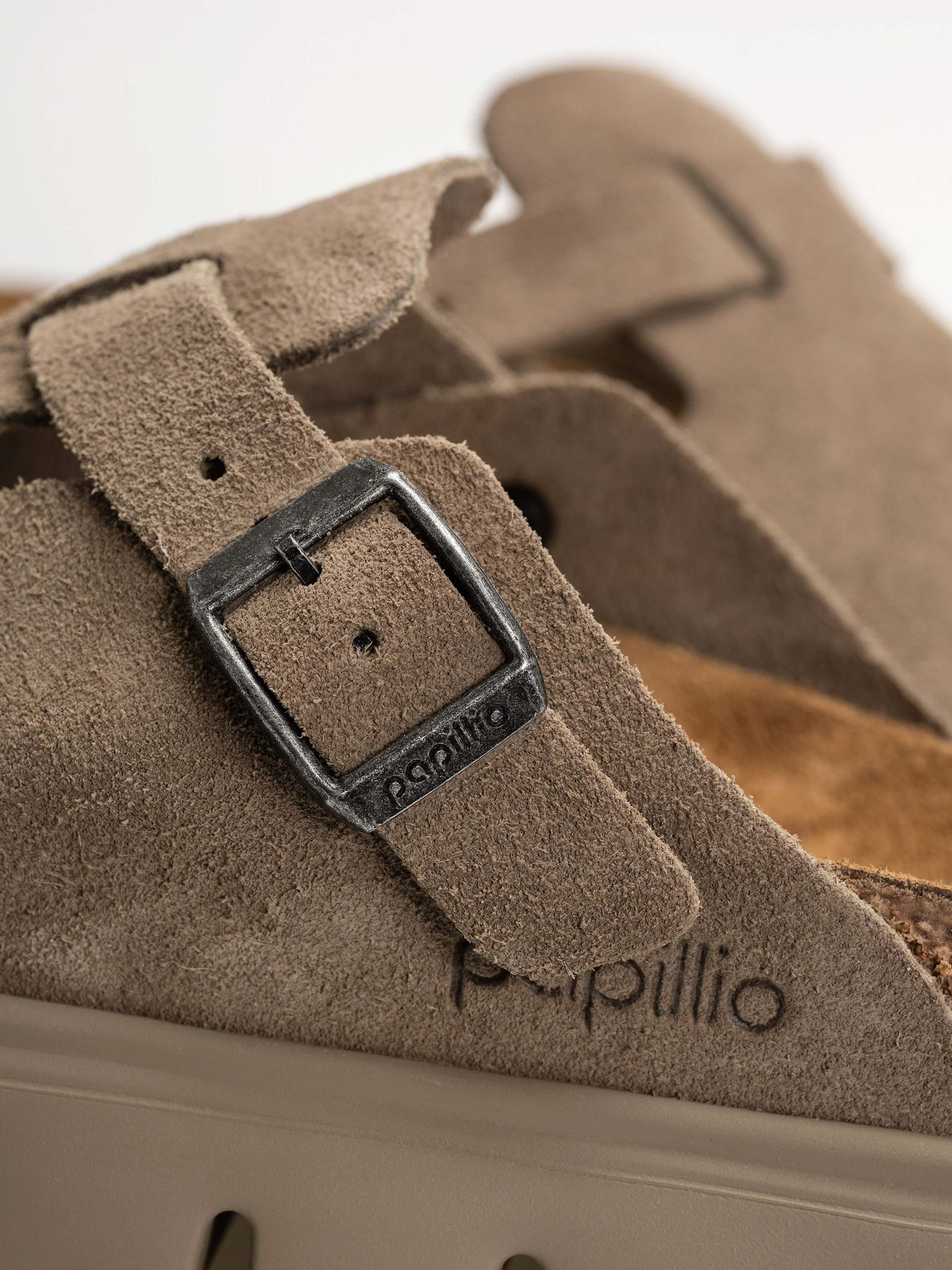 Plážovky Birkenstock Boston Chunky Suede Leather Narrow Wmn (taupe)