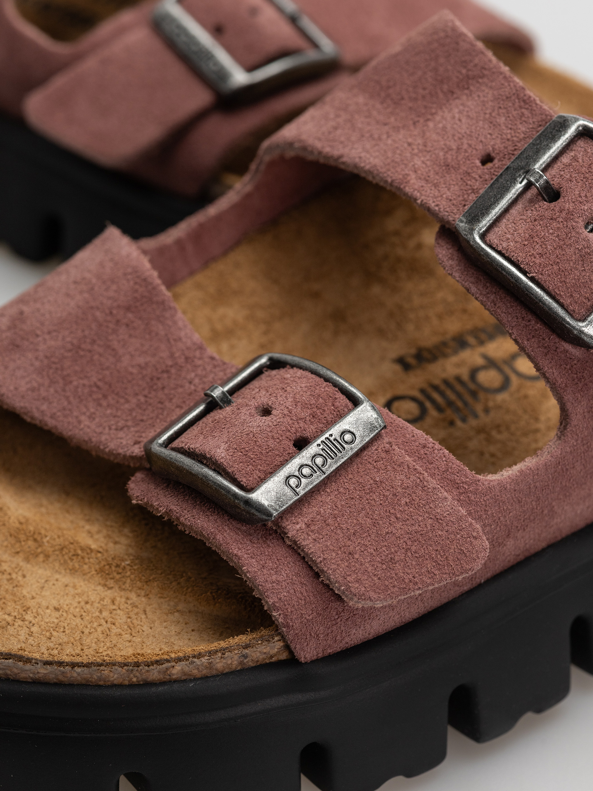 Plážovky Birkenstock Arizona Chunky Suede Leather Narrow Wmn (pepper)