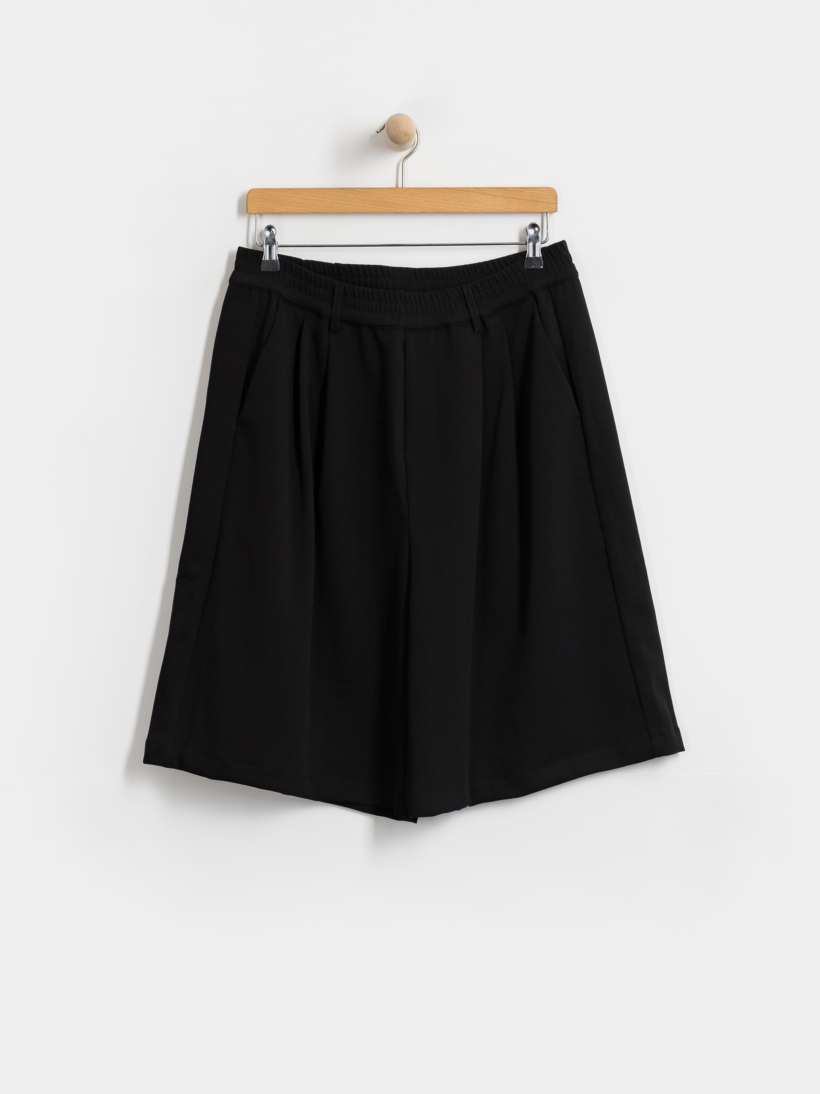 Kraťasy Wasted Paris Pleated (black)