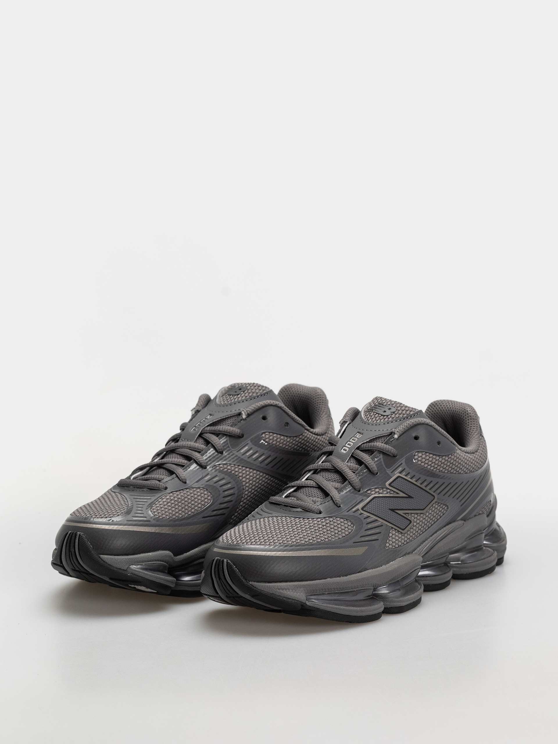 Boty New Balance 2000 (castlerock/castlerock)