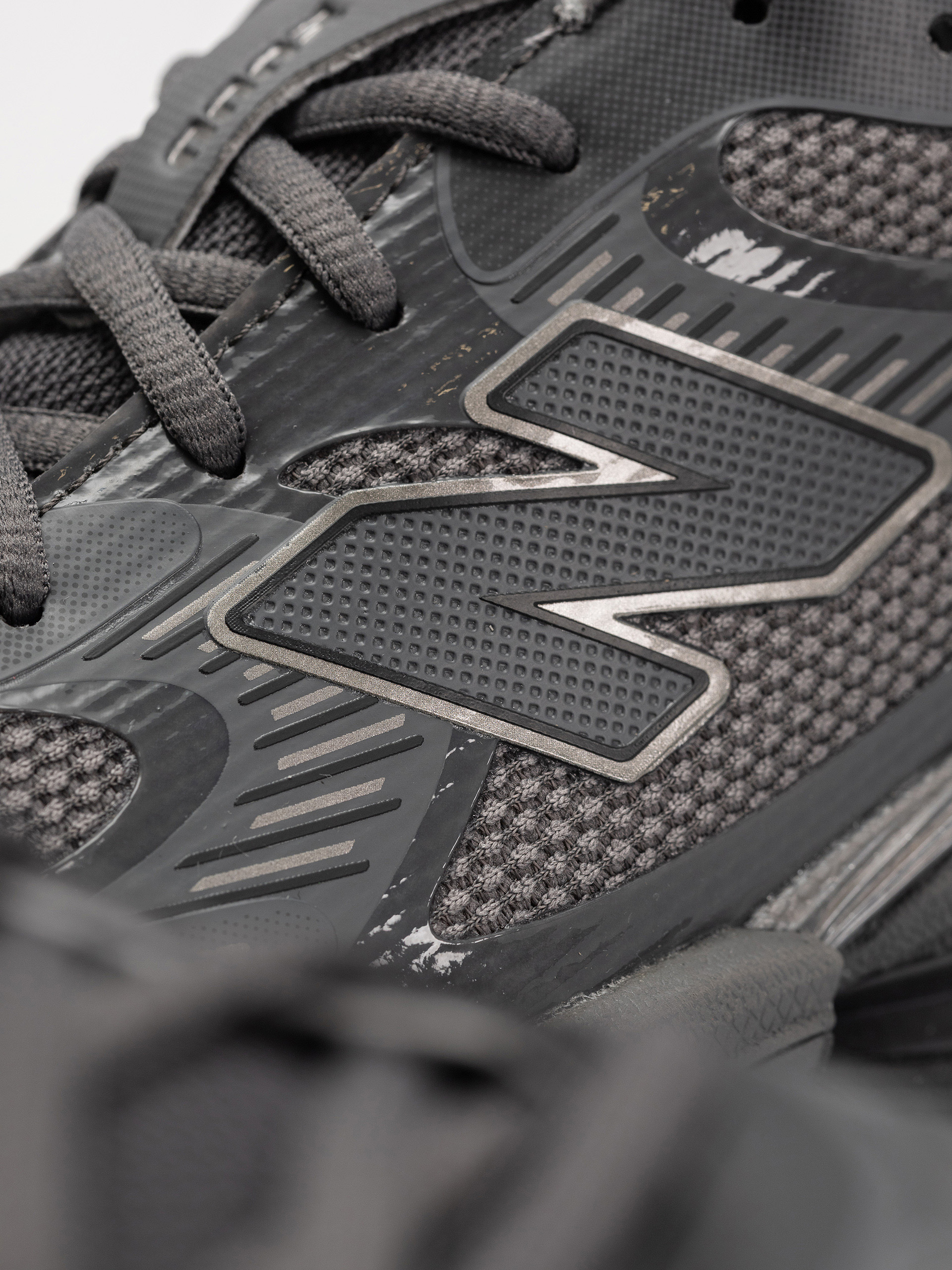 Boty New Balance 2000 (castlerock/castlerock)