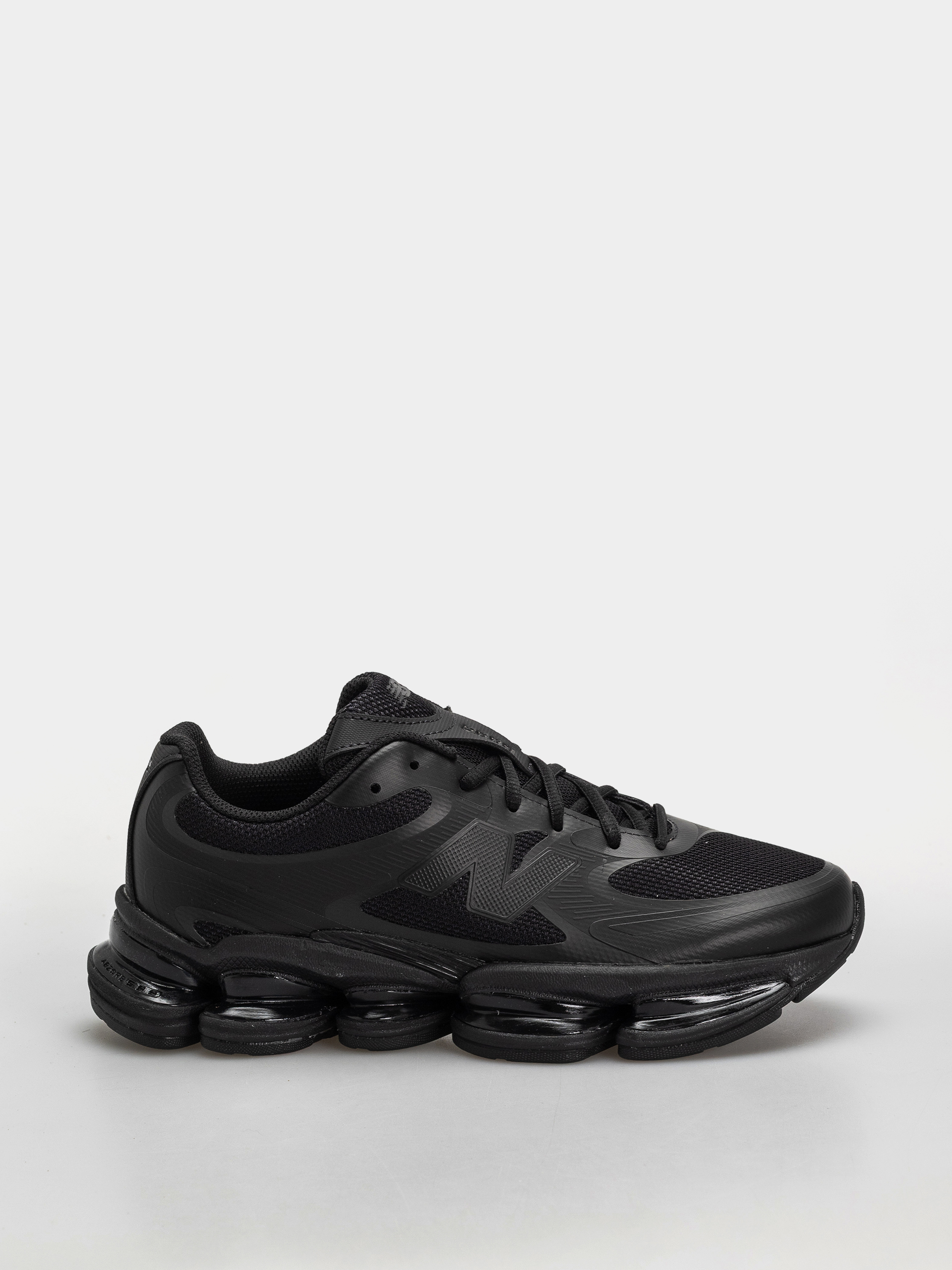 Boty New Balance 2000 (black/white)