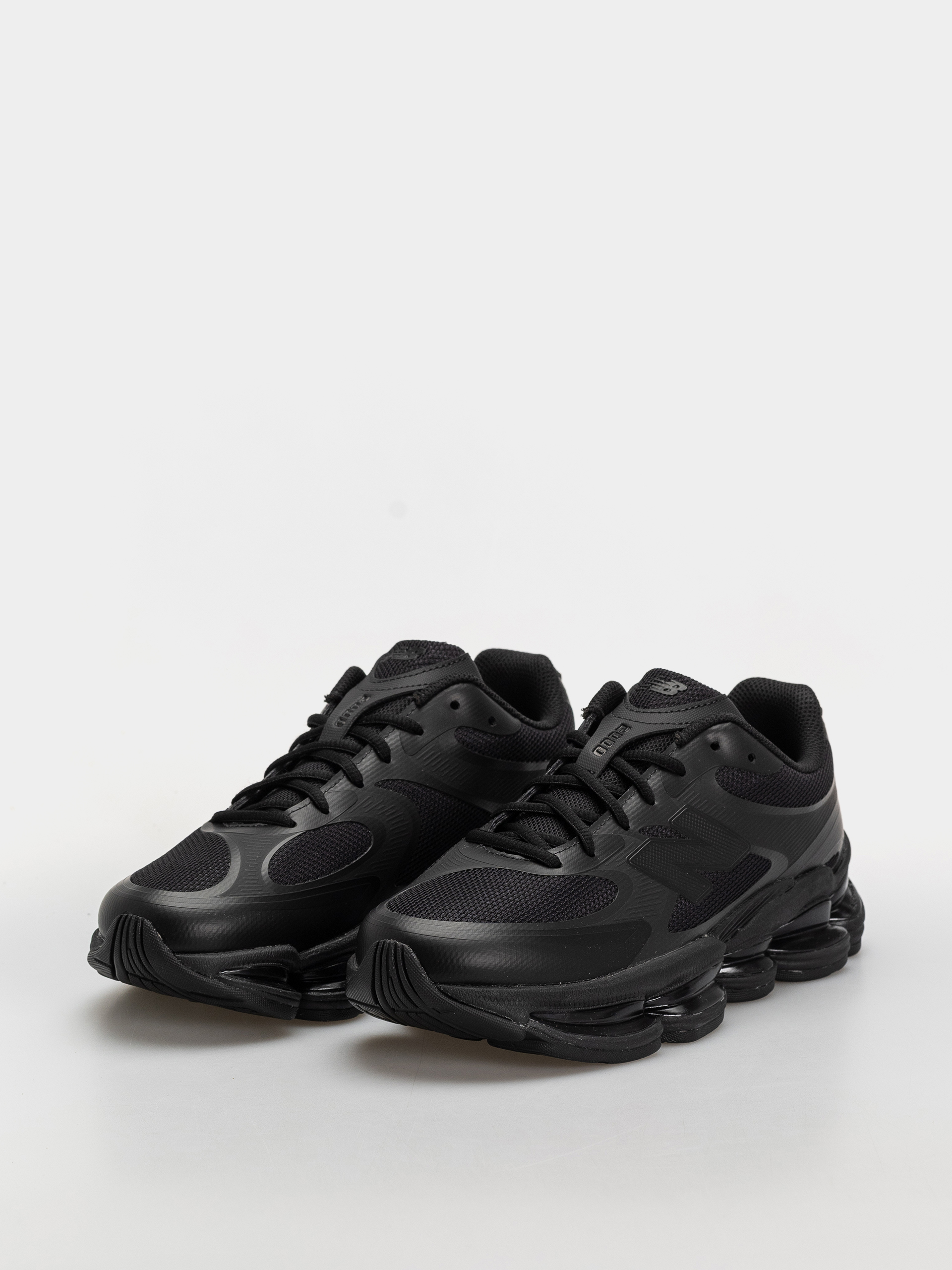 Boty New Balance 2000 (black/white)