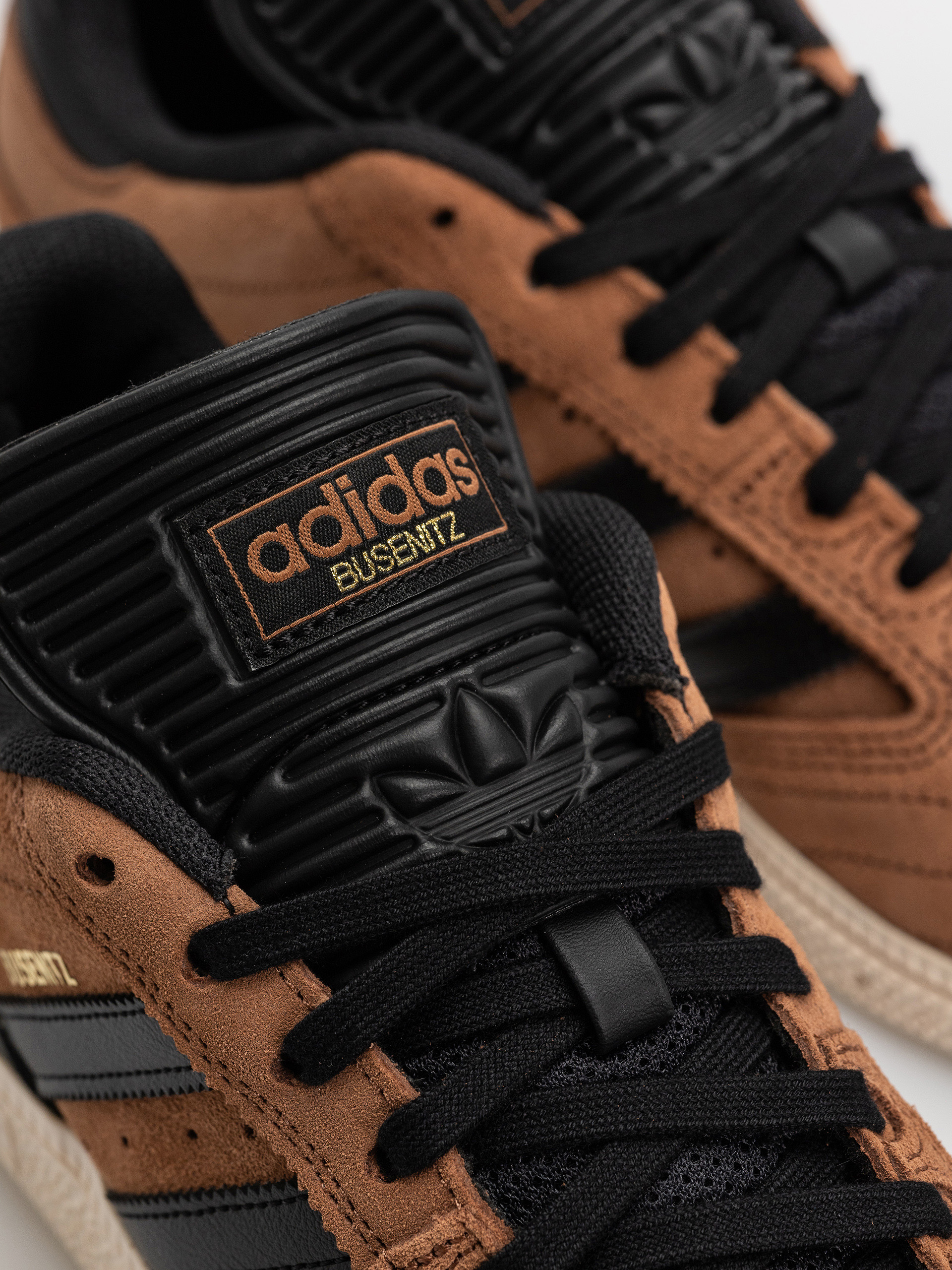 Boty adidas Busenitz (prebrn/cblack/cwhite)