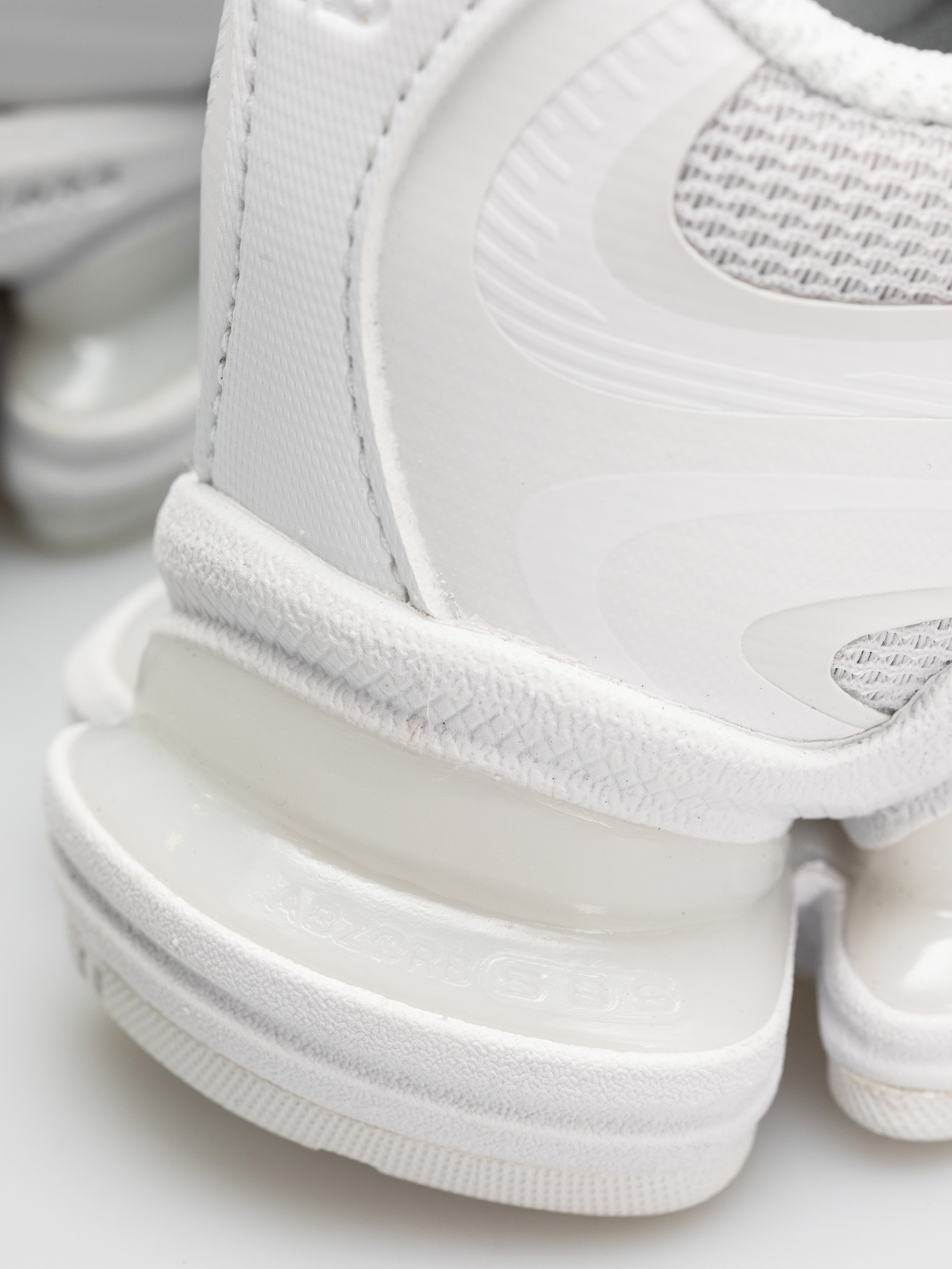 Boty New Balance 2000 (white/white/black)