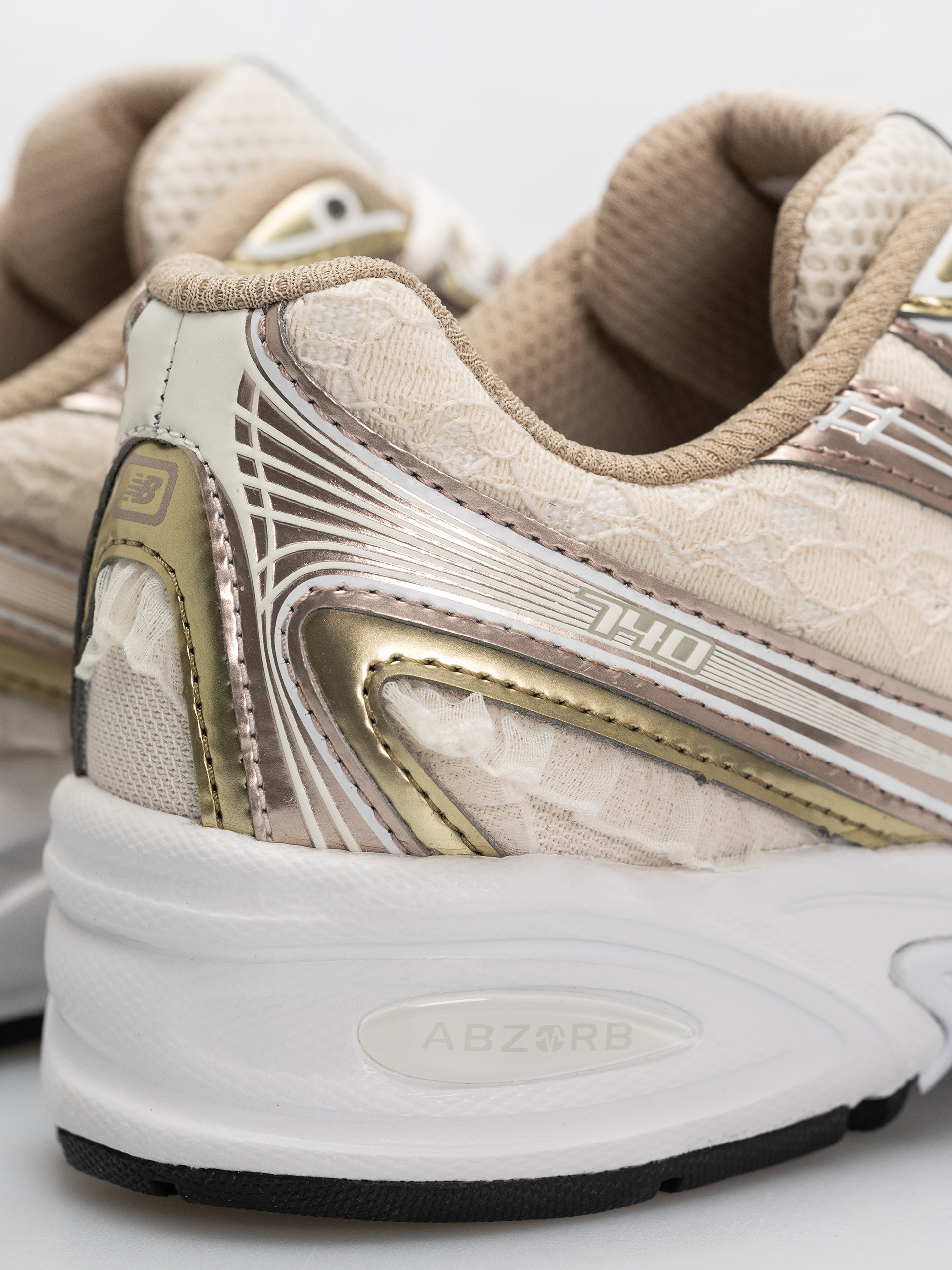 Boty New Balance 740 (sea salt/silver metallic)