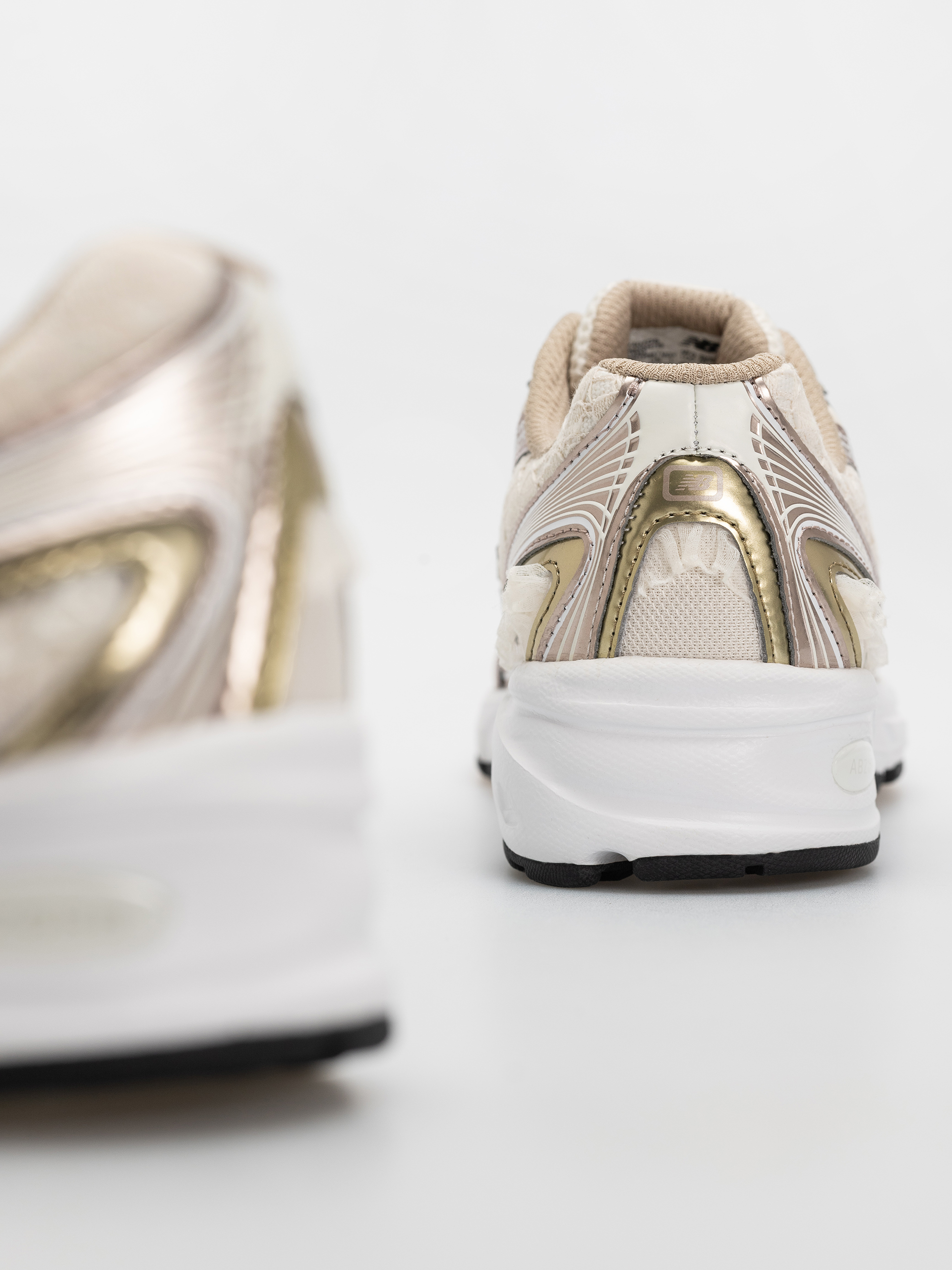 Boty New Balance 740 (sea salt/silver metallic)