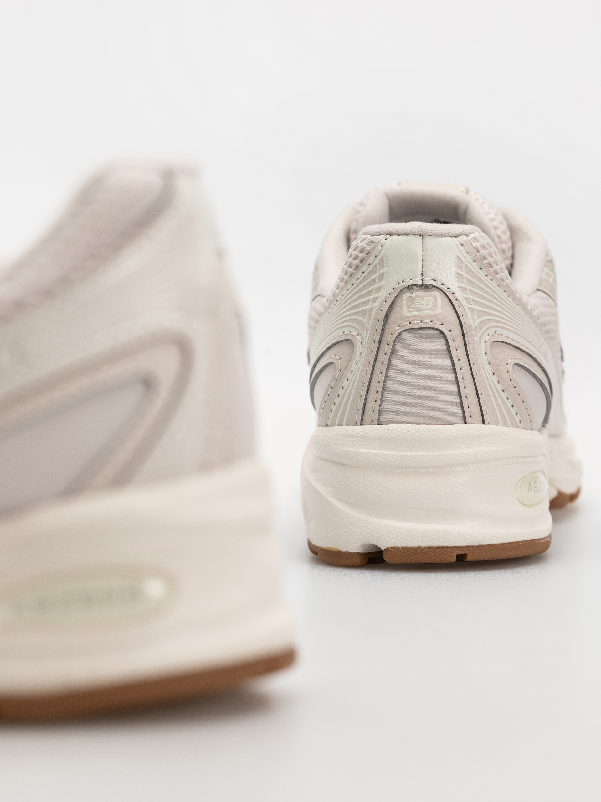 Boty New Balance 740 (moonbeam/sea salt)