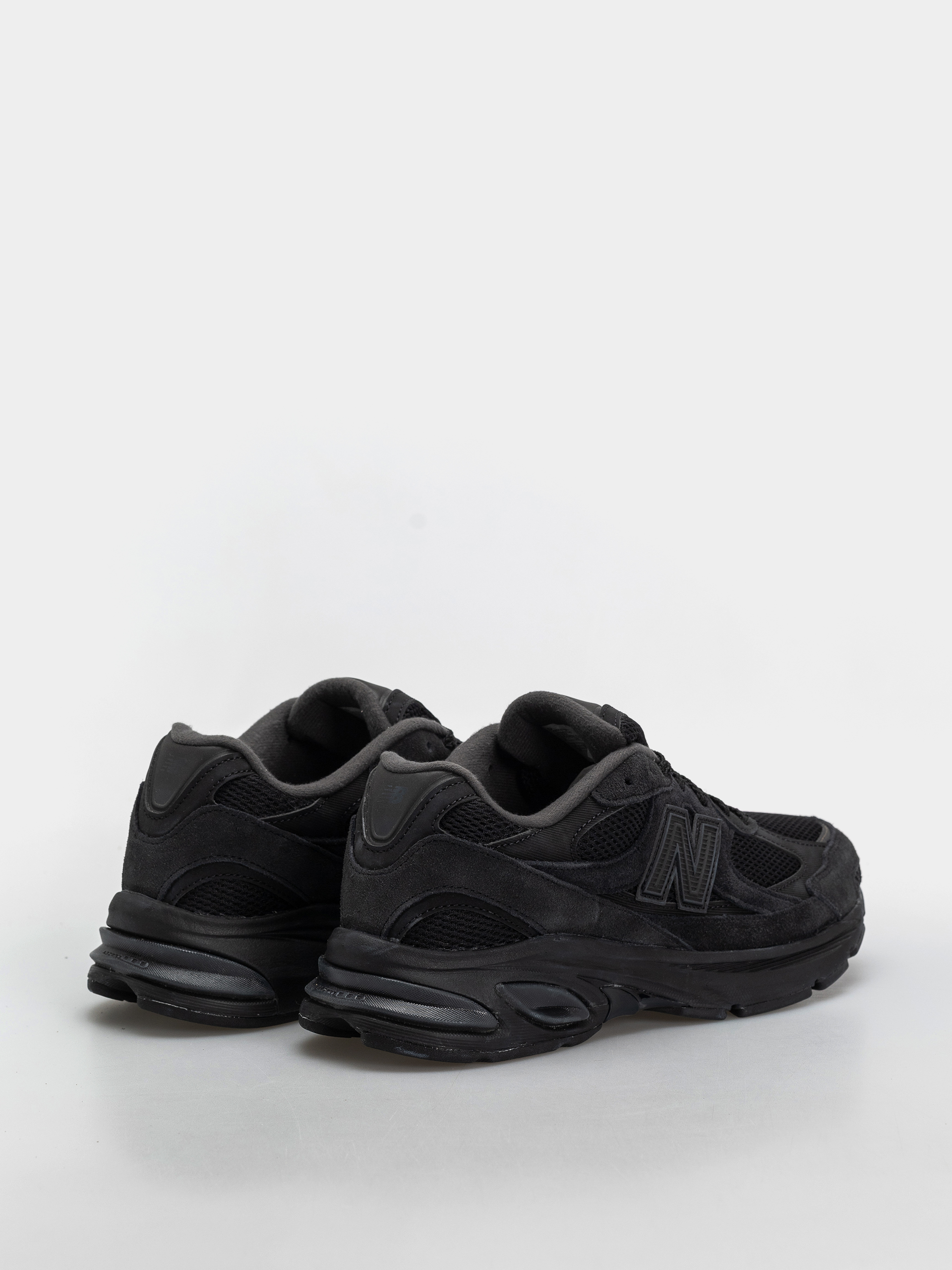 Boty New Balance 2010 (black/black)