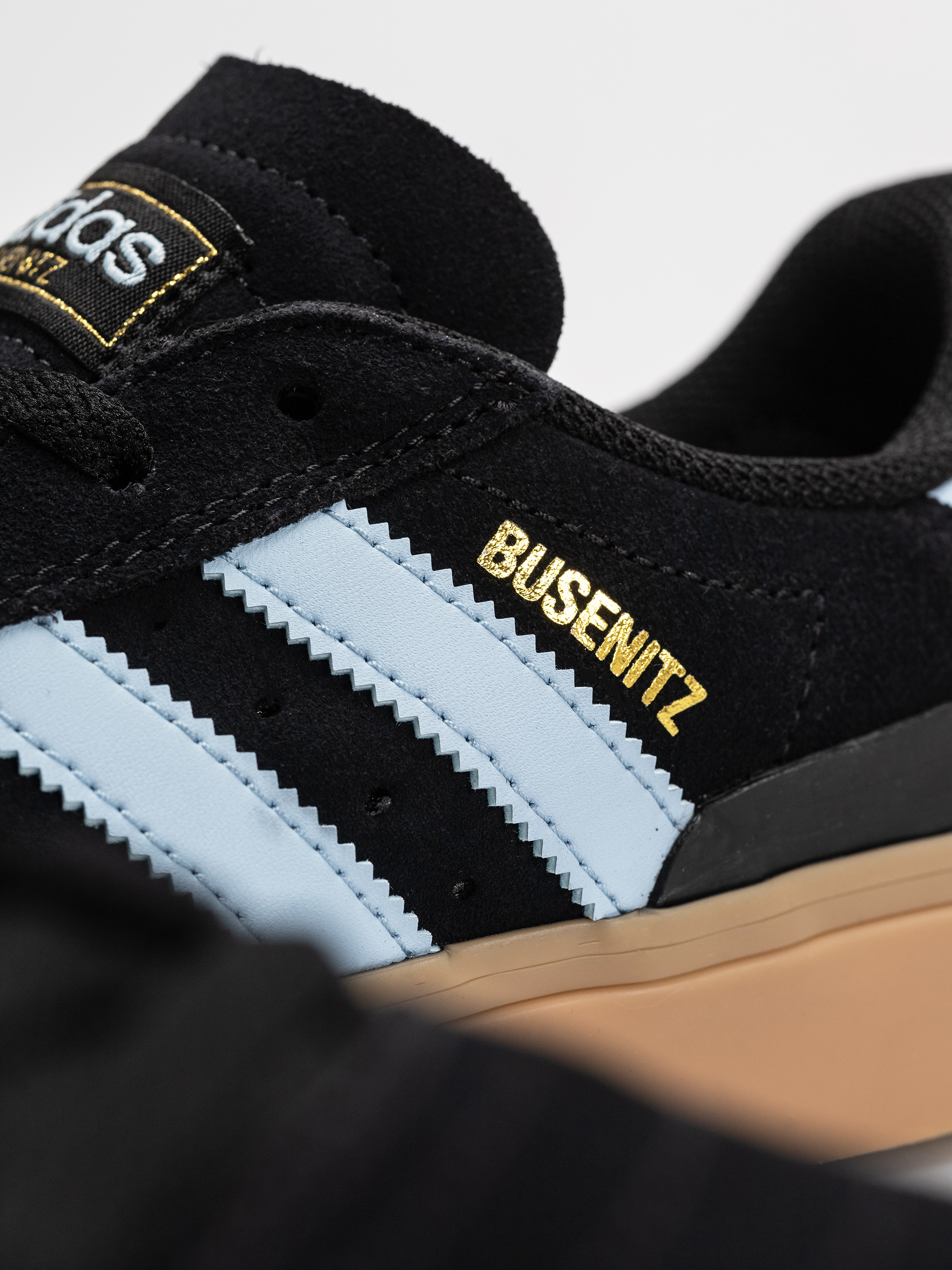 Boty adidas Busenitz Vulc II (cblack/clesky/gum4)