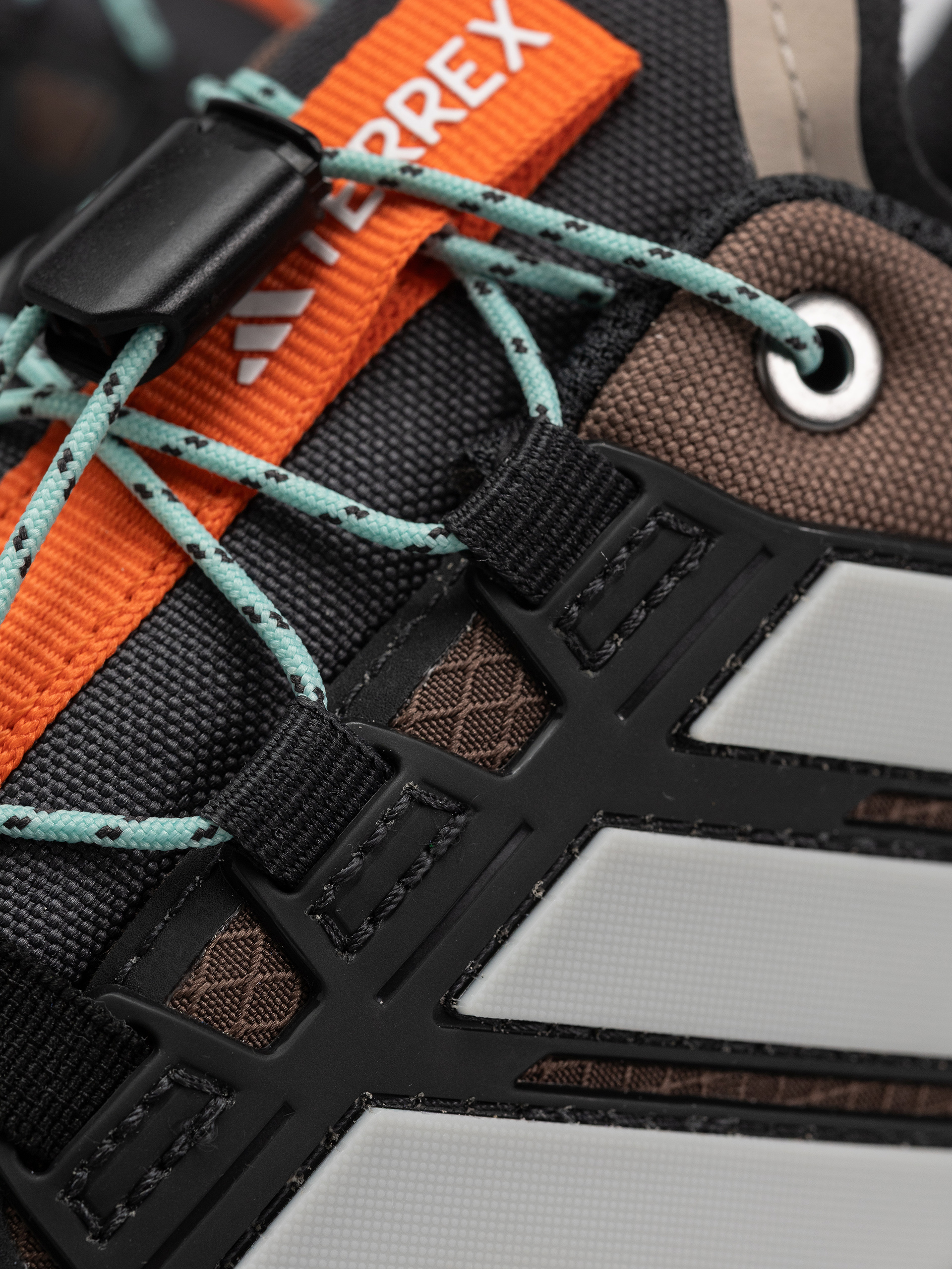 Boty adidas Terrex Skychaser Gt Wmn (earstr/greone/seflaq)
