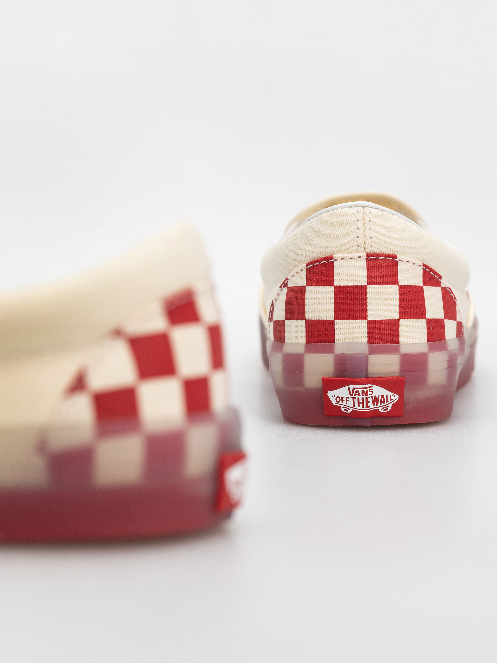 Boty Vans Classic Slip On (red/marshmallow)