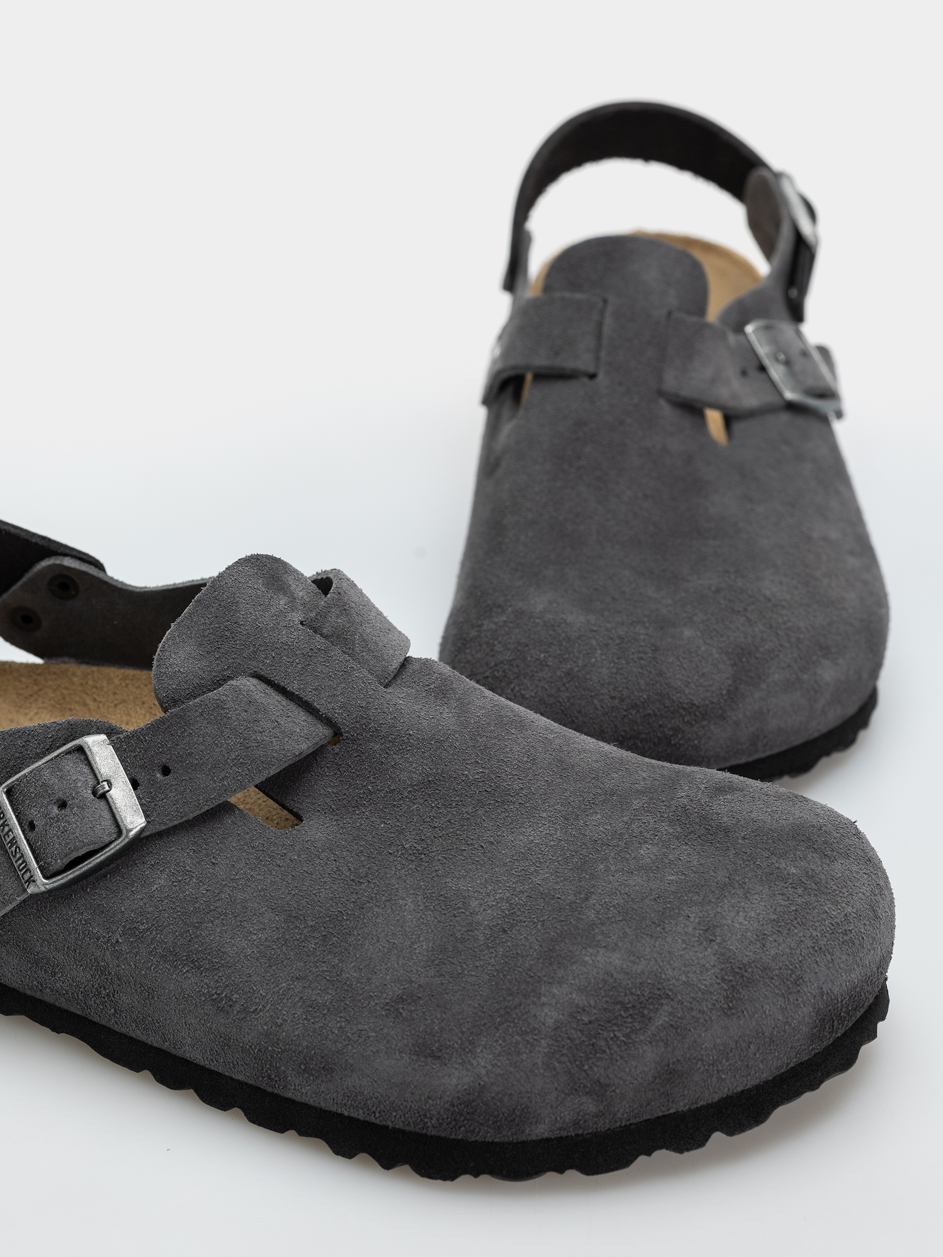 Plážovky Birkenstock Tokio Suede Leather Regular (charcoal)