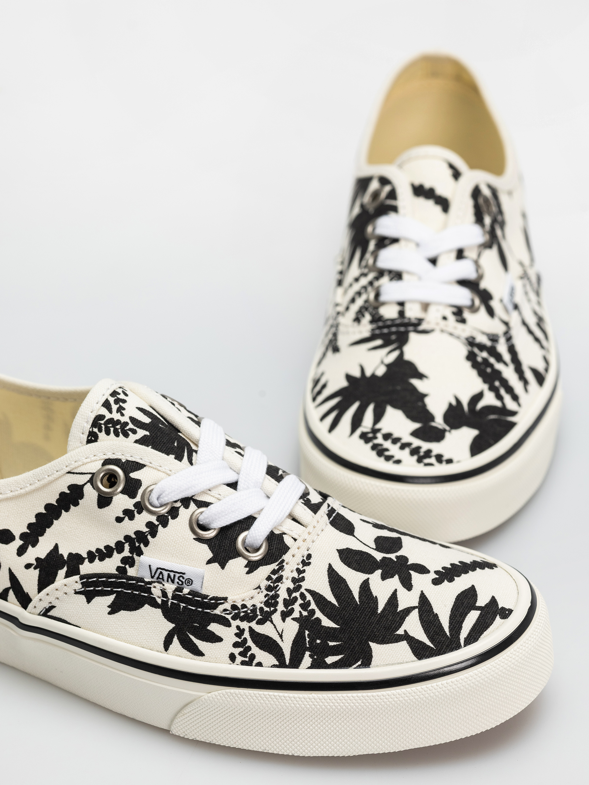 Boty Vans Authentic (black)