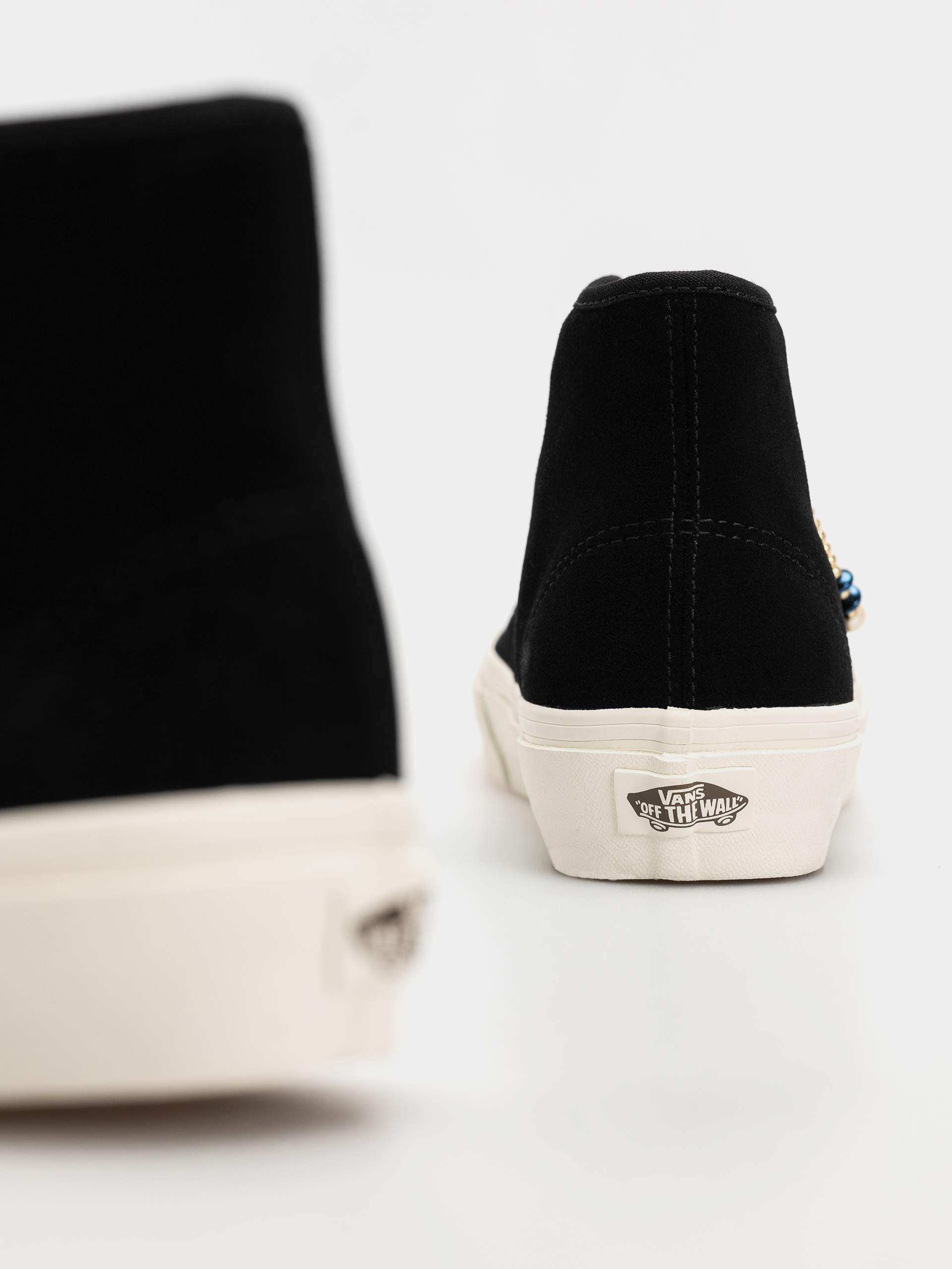 Boty Vans Authentic Hi 2.0 (black/gold)