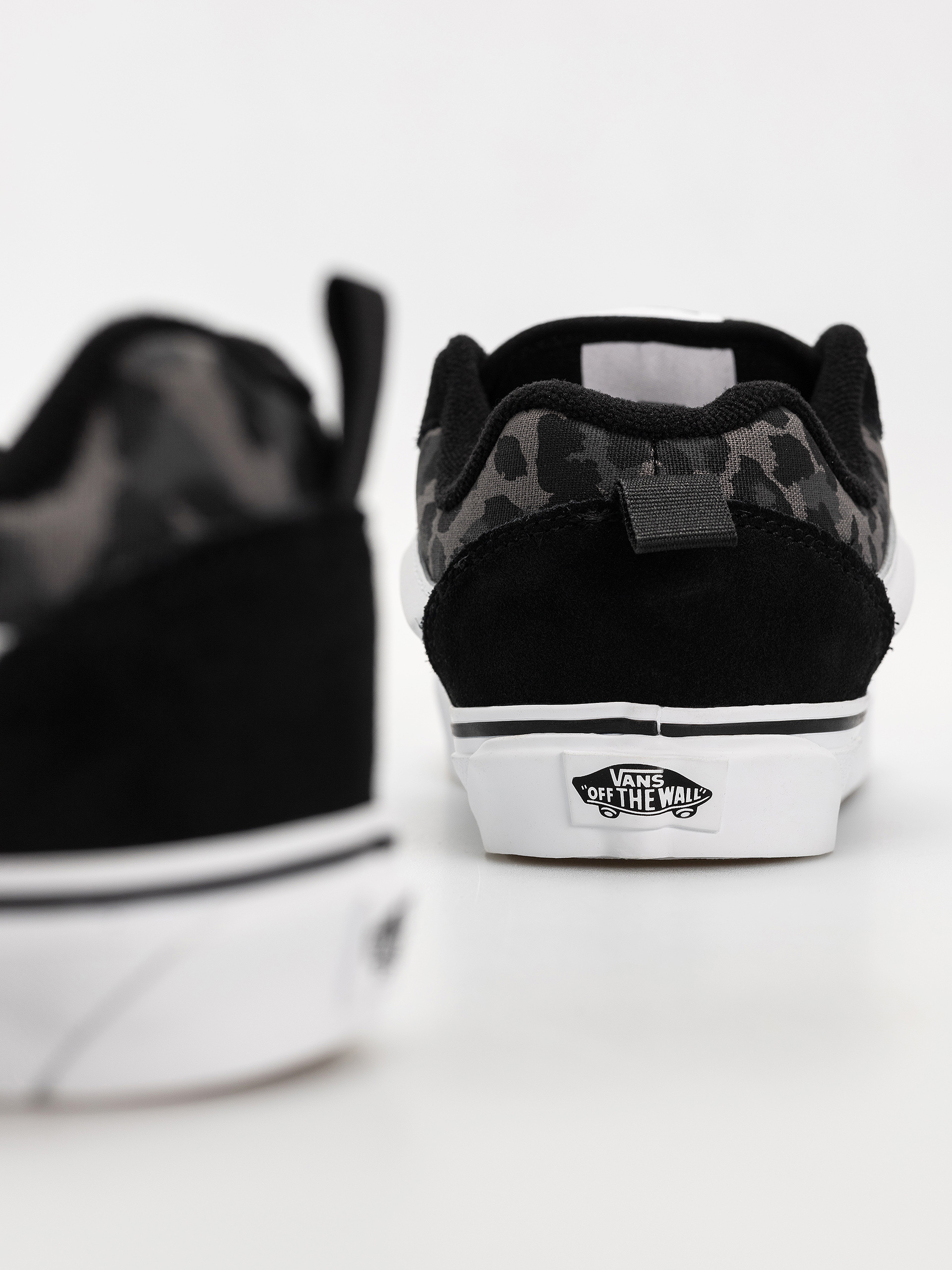 Boty Vans Knu Skool (black)
