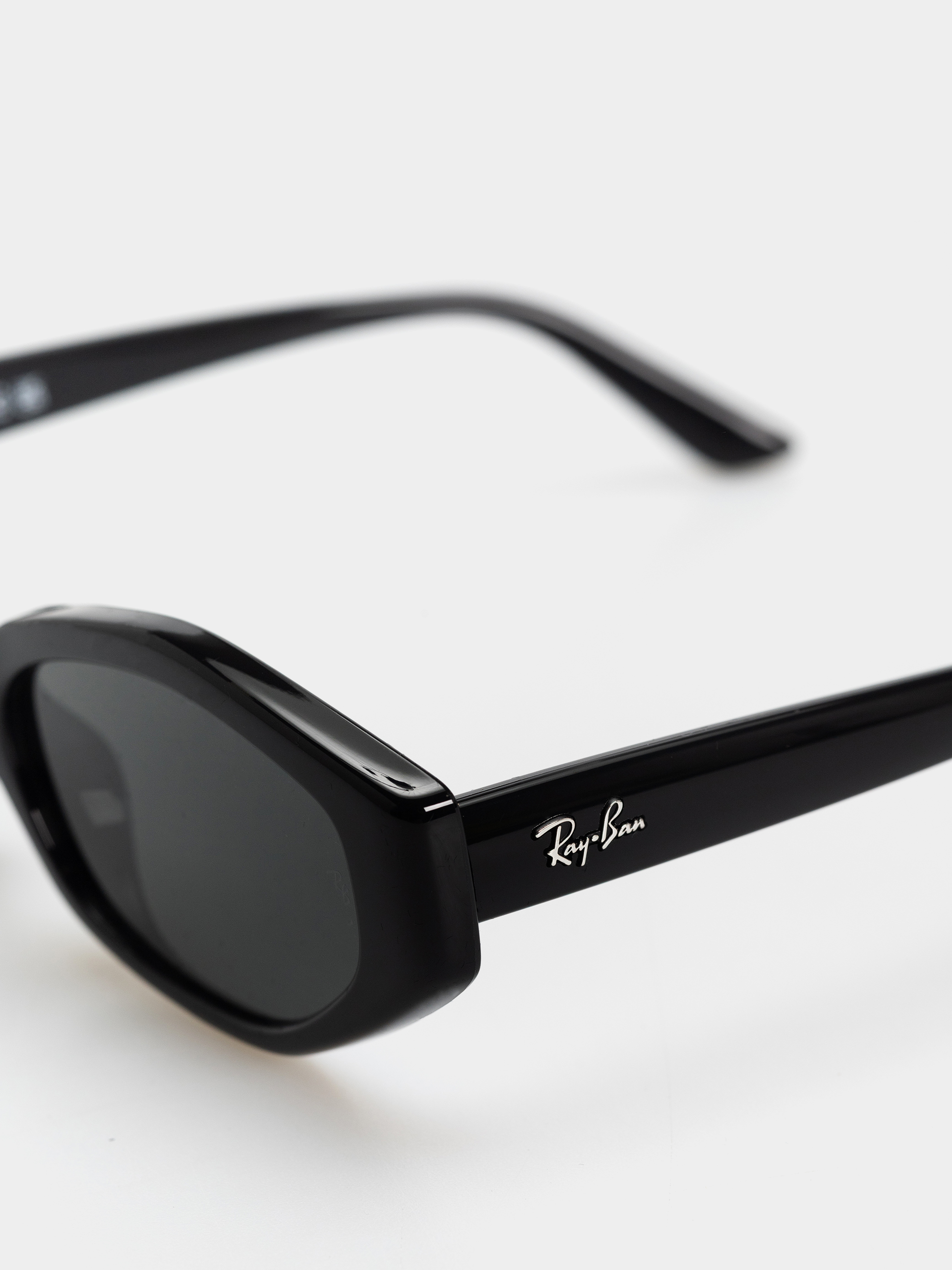 Sluneční brýle Ray-Ban Rb4473D (polerowany black/ciemnogrey)