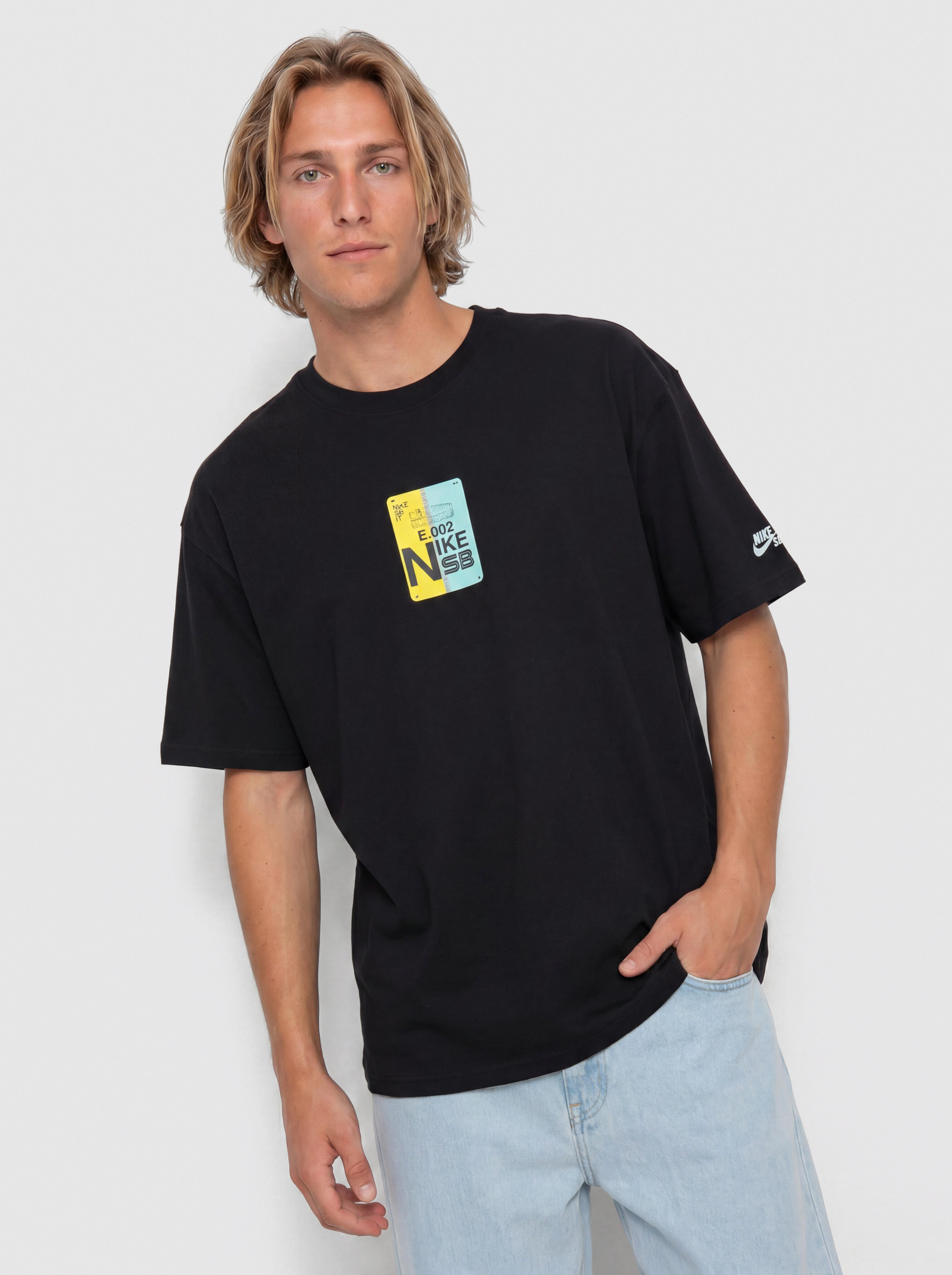 Tričko Nike SB Bus Pass (black)