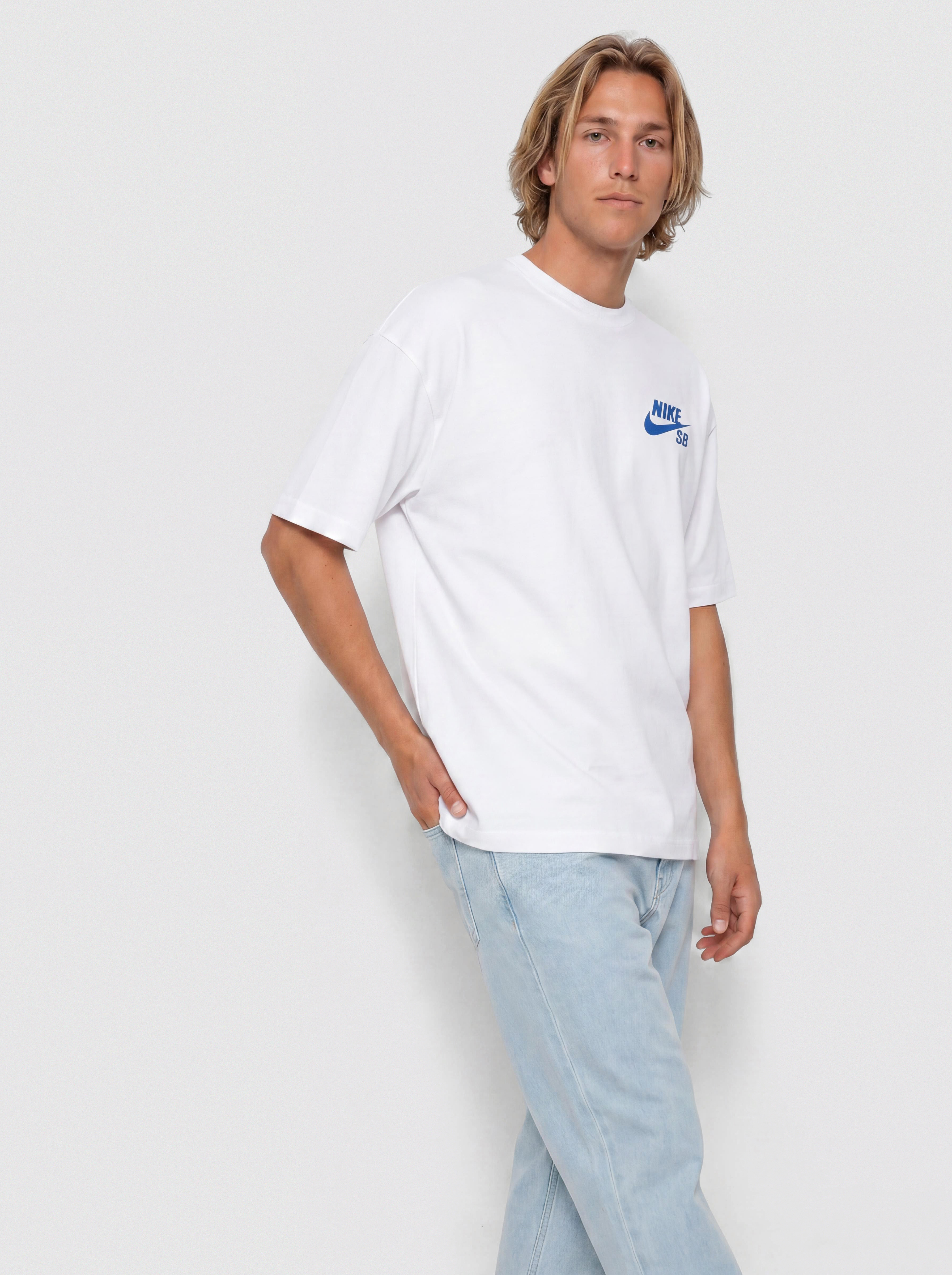 Tričko Nike SB Logo (white/game royal)