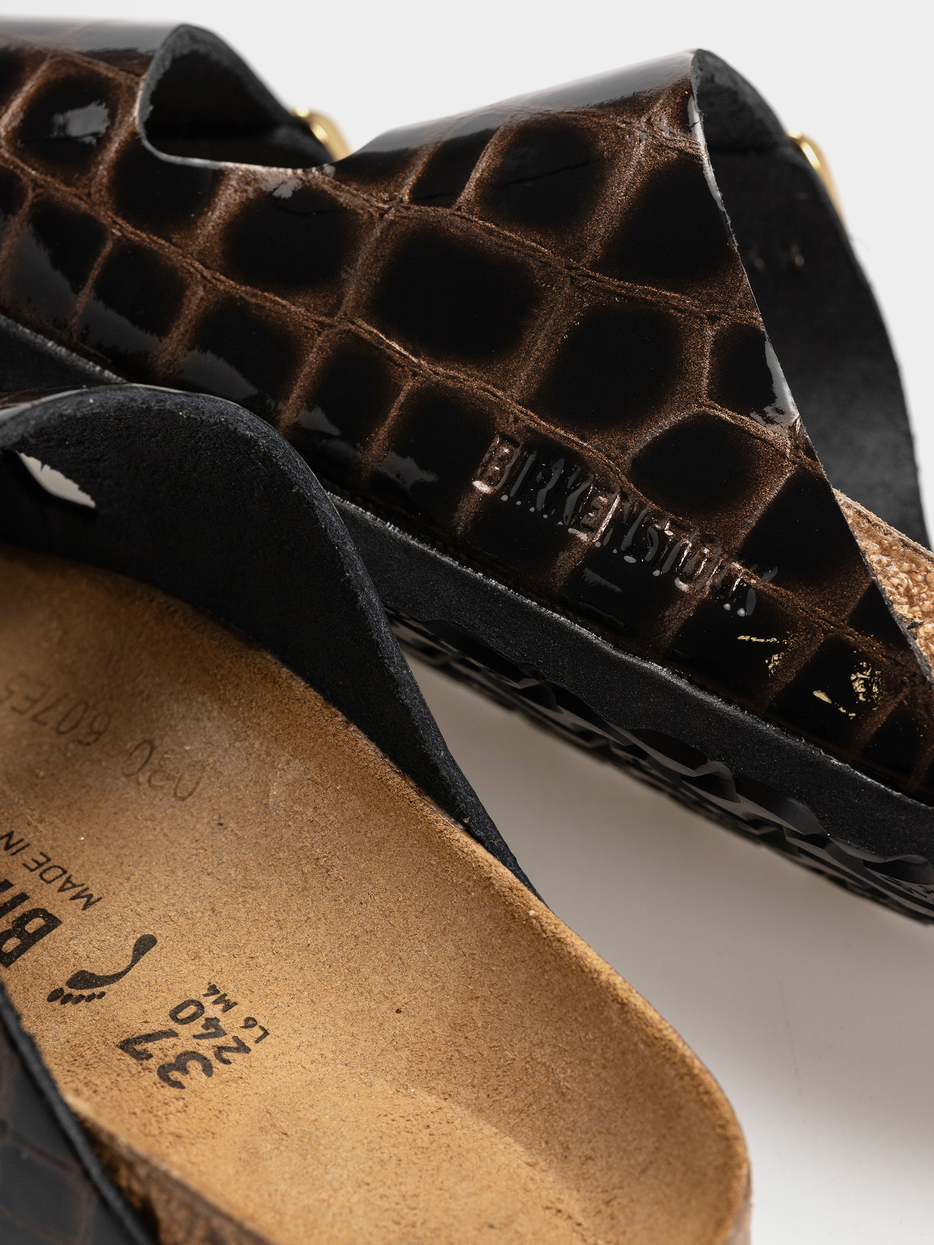 Plážovky Birkenstock Arizona Leather Narrow Wmn (emboss leather black)