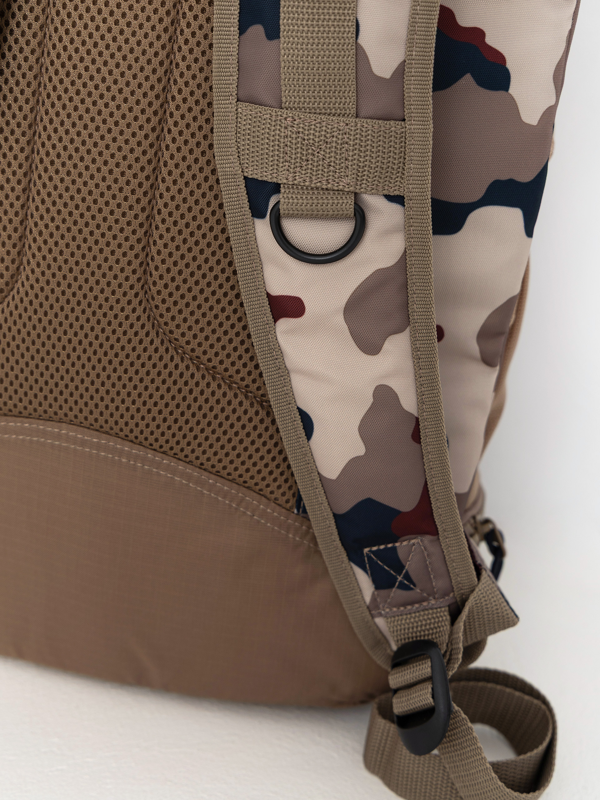 Batoh adidas Fs+ Camo (khathr/khasix/aurink)