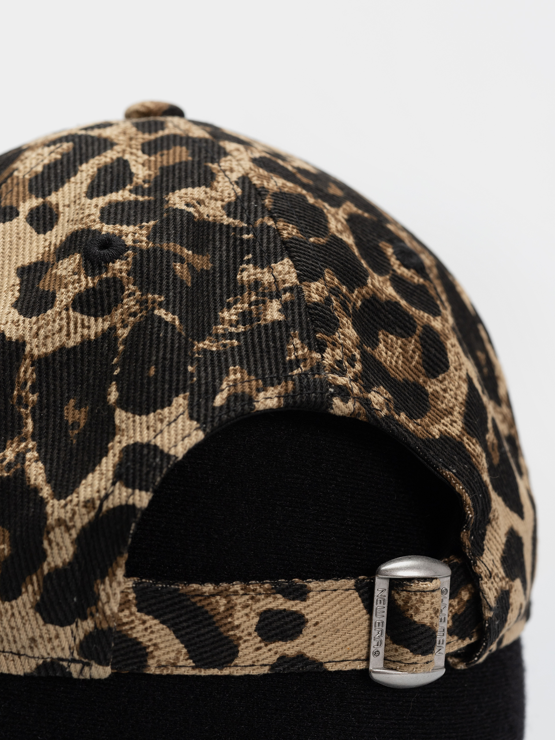 Kšiltovka  New Era Leopard 9Twenty New York Yankees Wmn (camo leo)
