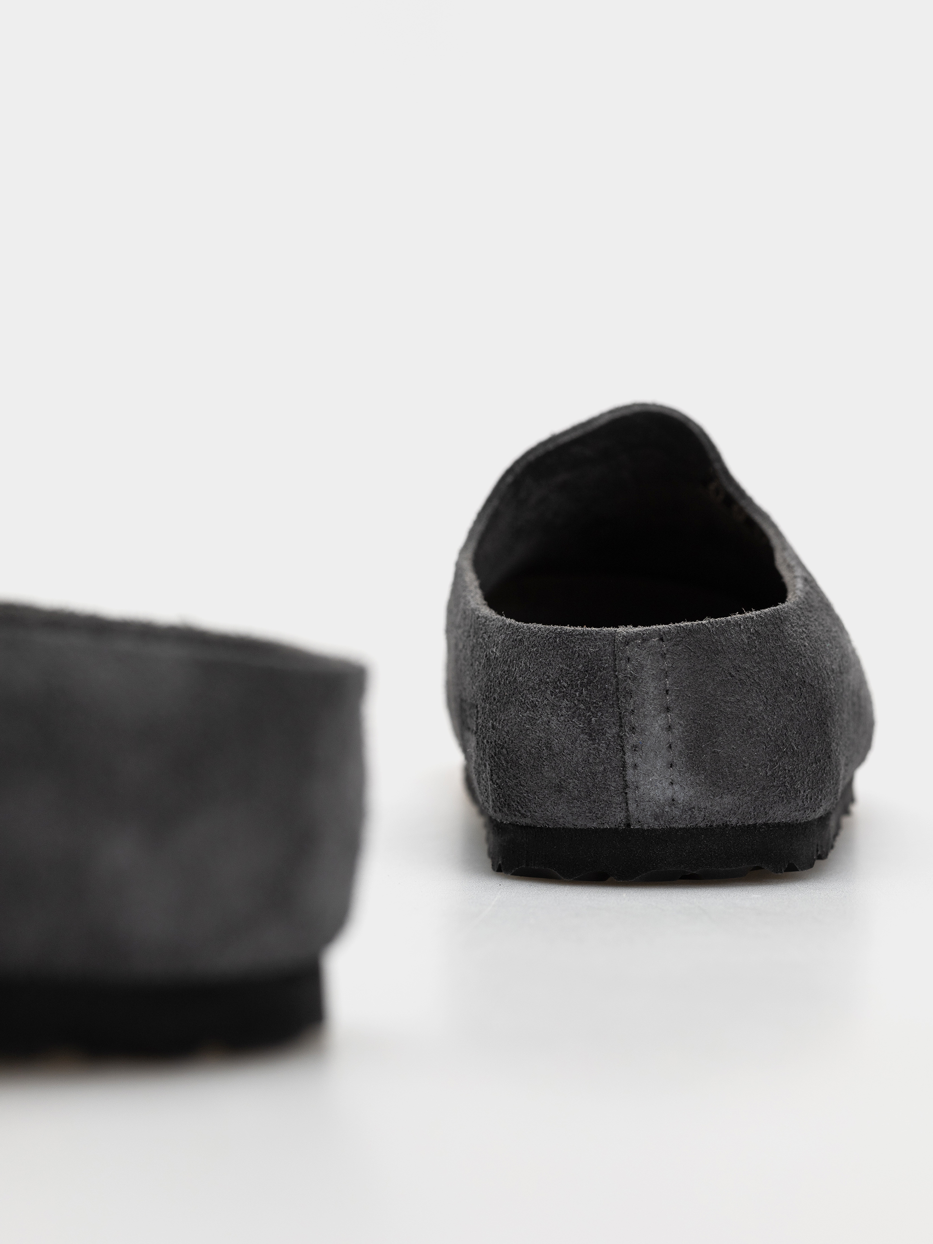 Plážovky Birkenstock Amsterdam Wrapped Suede Leather Narrow (charcoal)