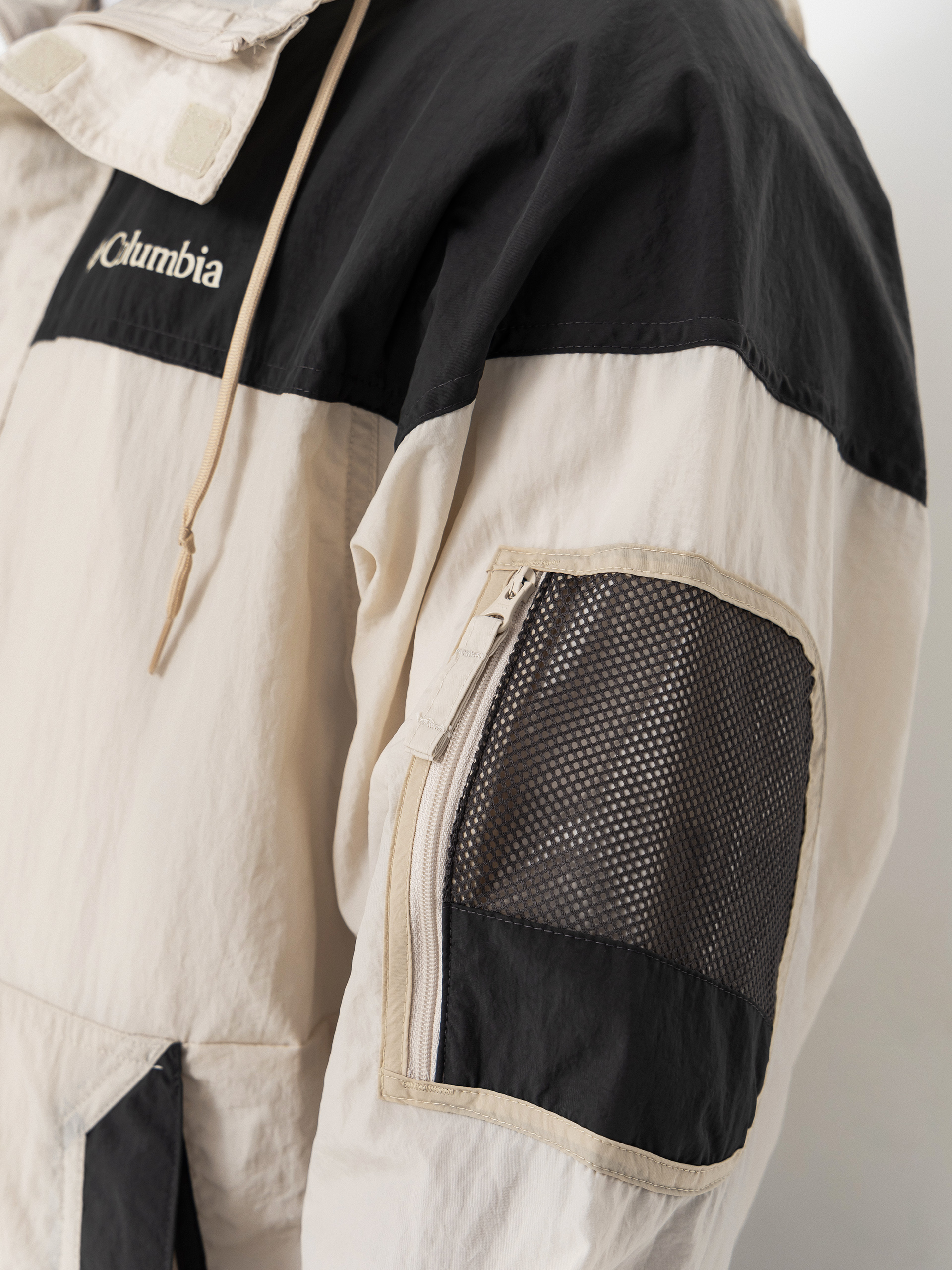 Bunda Columbia Challenger II Windbreaker (dark stone/shark)