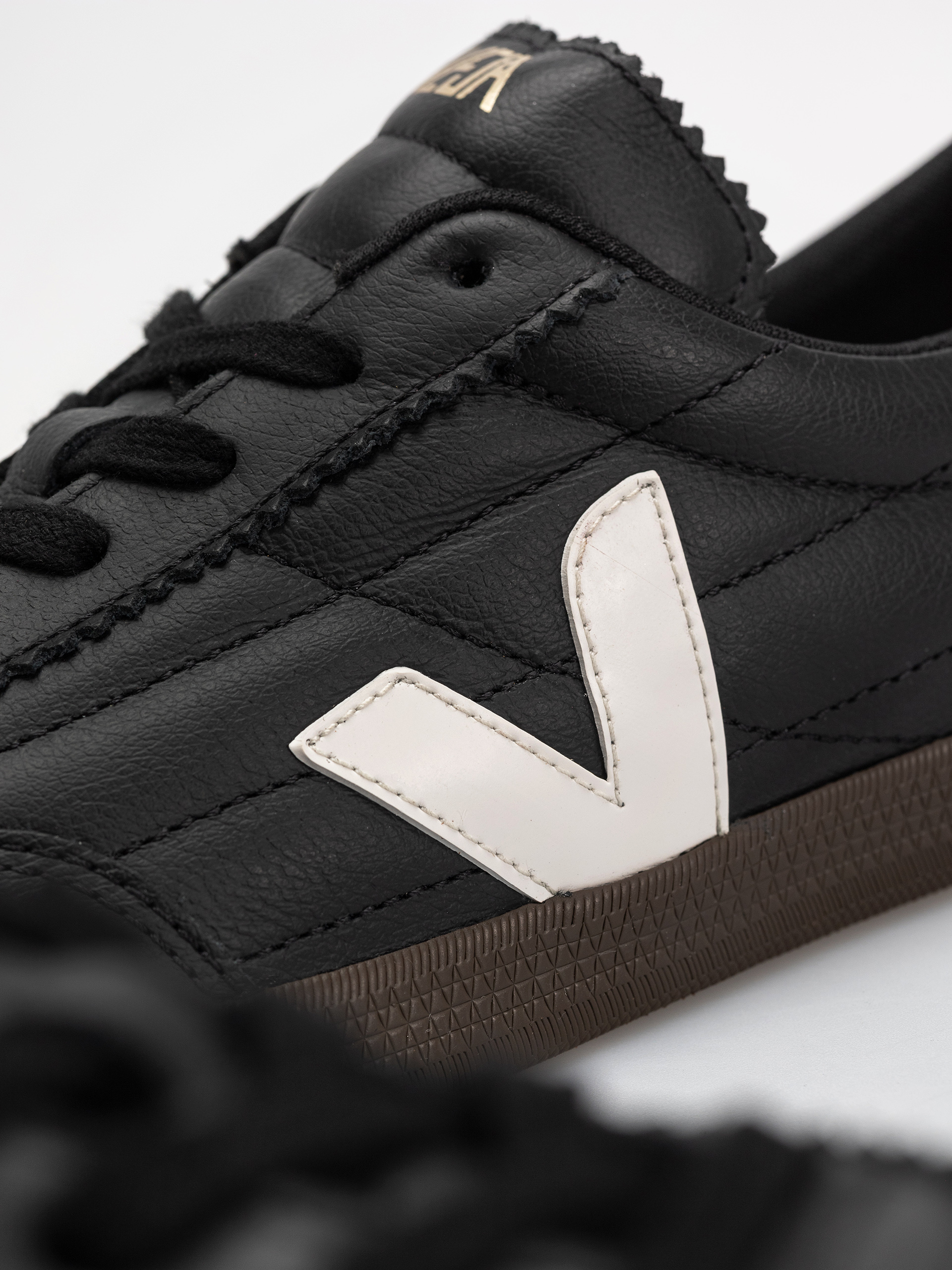 Boty Veja Panenka Wmn (black white)