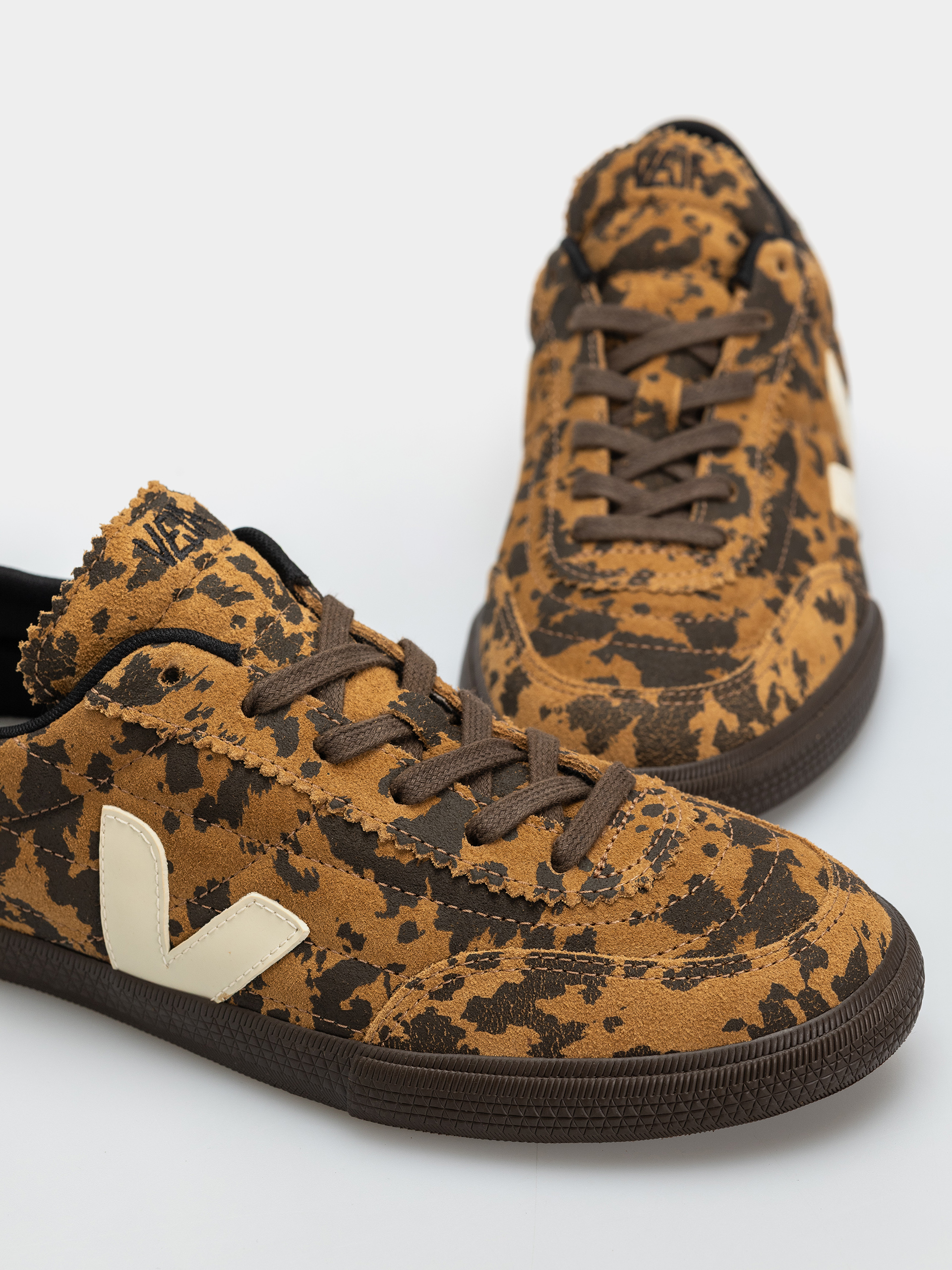 Boty Veja Panenka Wmn (camel wild country)