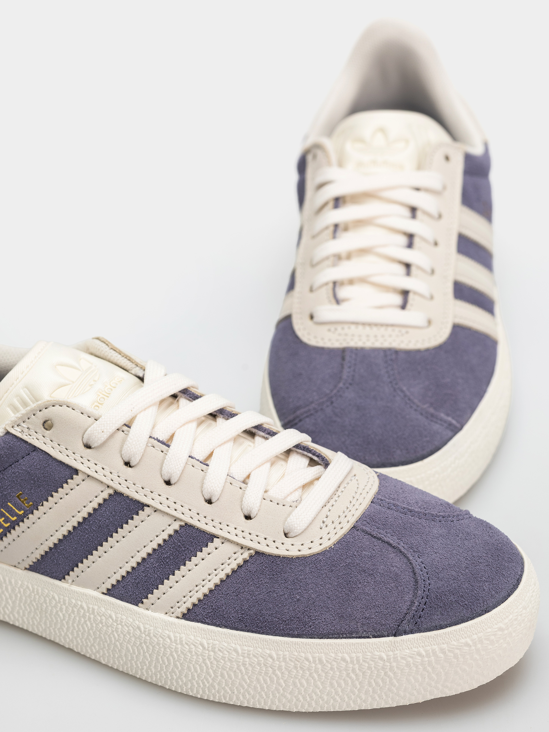 Boty adidas Gazelle Adv (suppur/cwhite/goldmt)