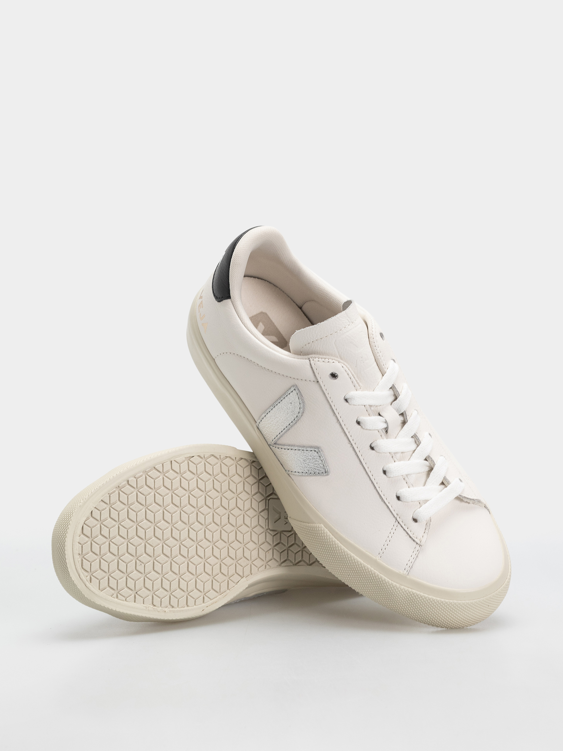 Boty Veja Campo Wmn (white silver black)