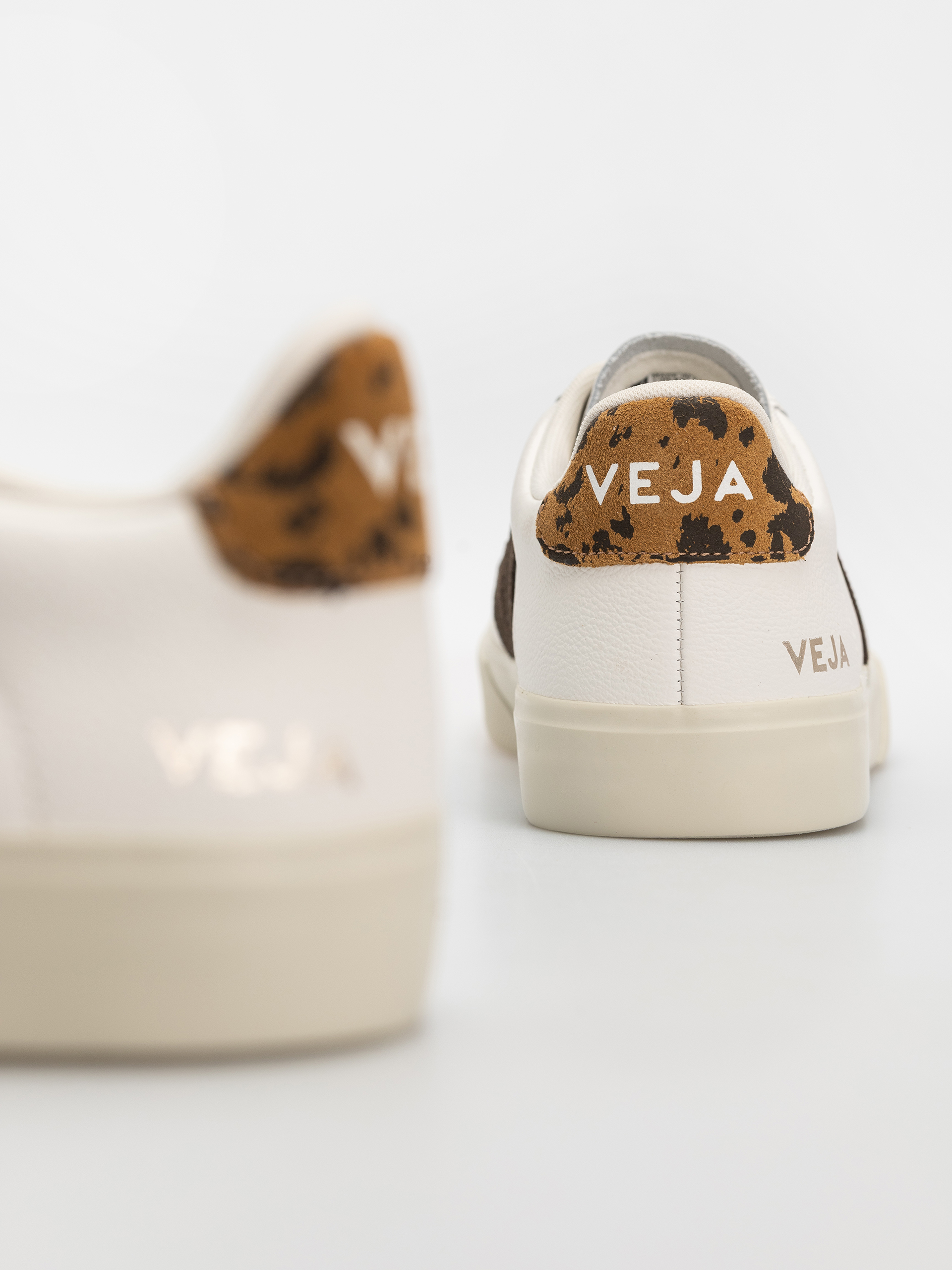Boty Veja Campo Wmn (white camel wild country)