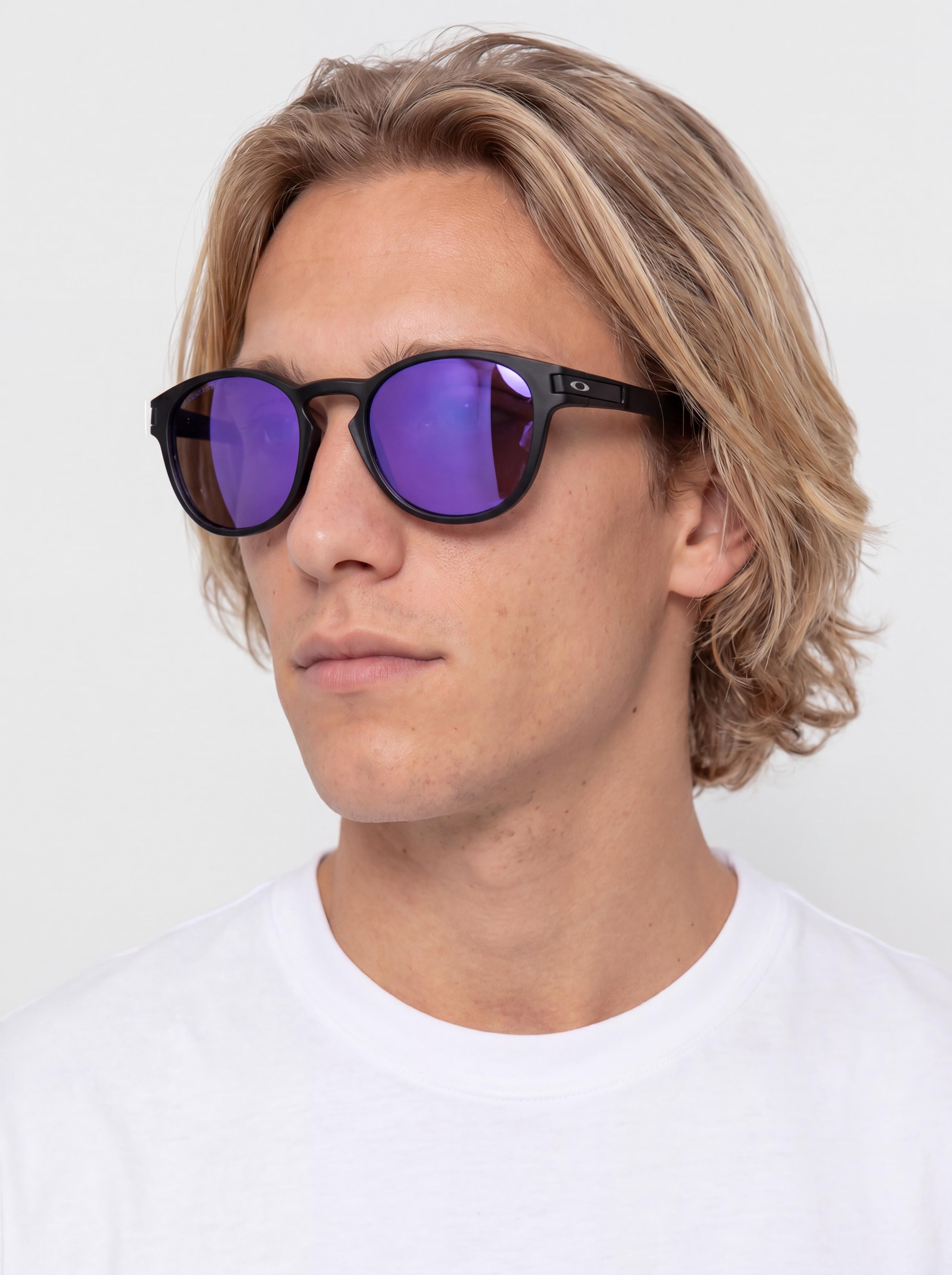 Sluneční brýle Oakley Latch (matte black/prizm violet)