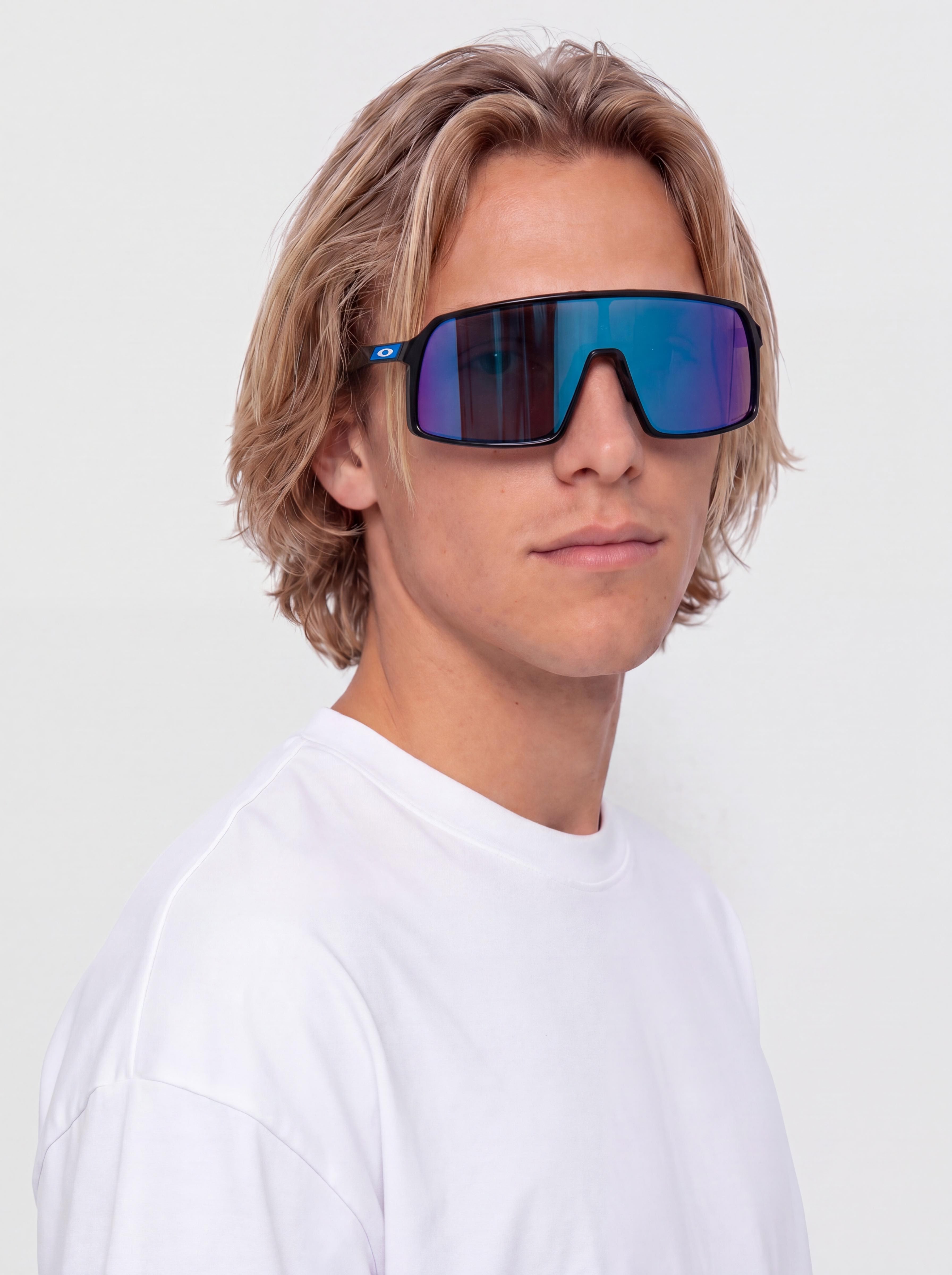 Sluneu010dnu00ed bru00fdle Oakley Sutro (polished black/prizm sapphire)