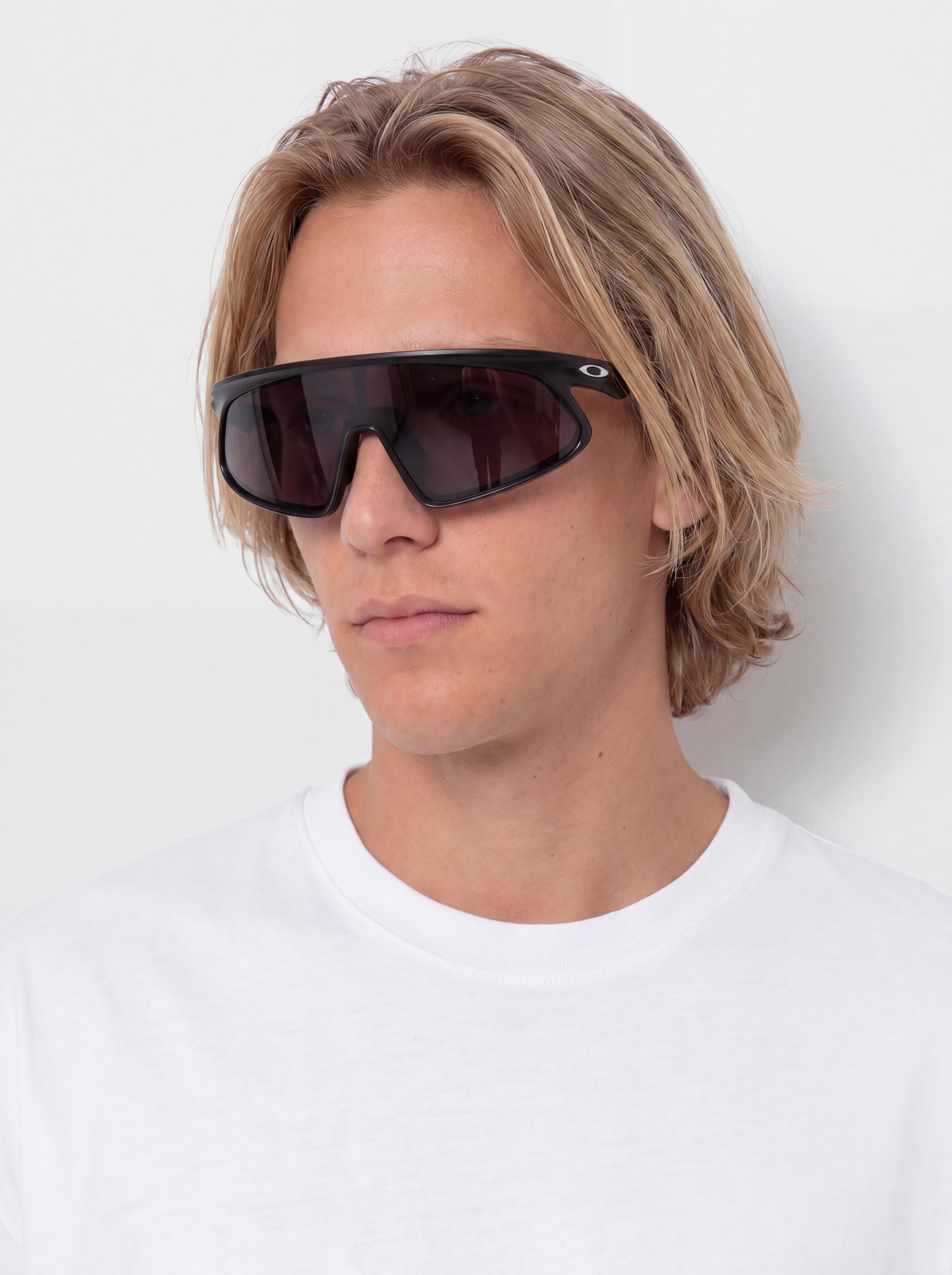 Sluneční brýle Oakley Rslv 141