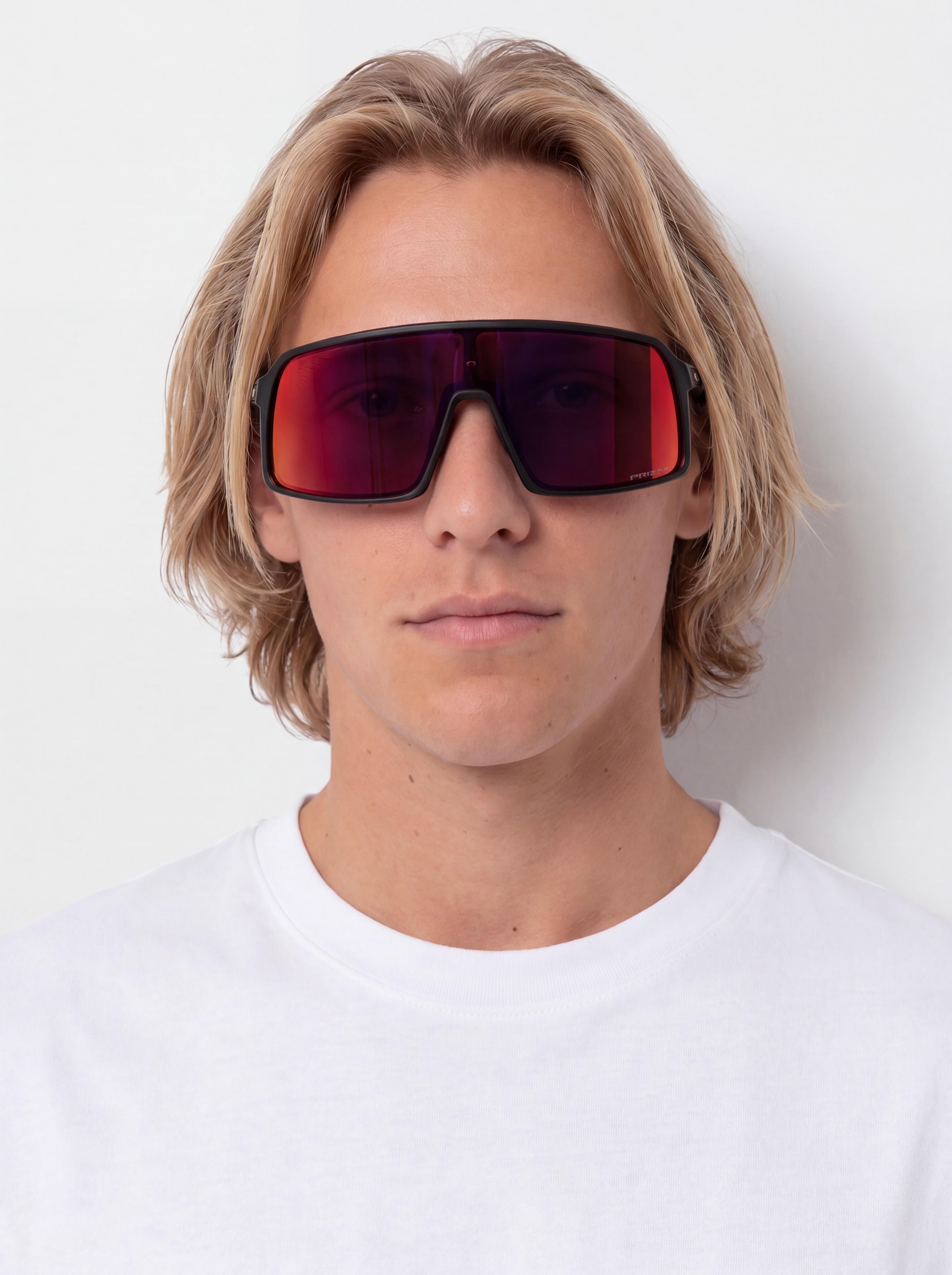 Sluneční brýle Oakley Sutro (matte black/prizm road)