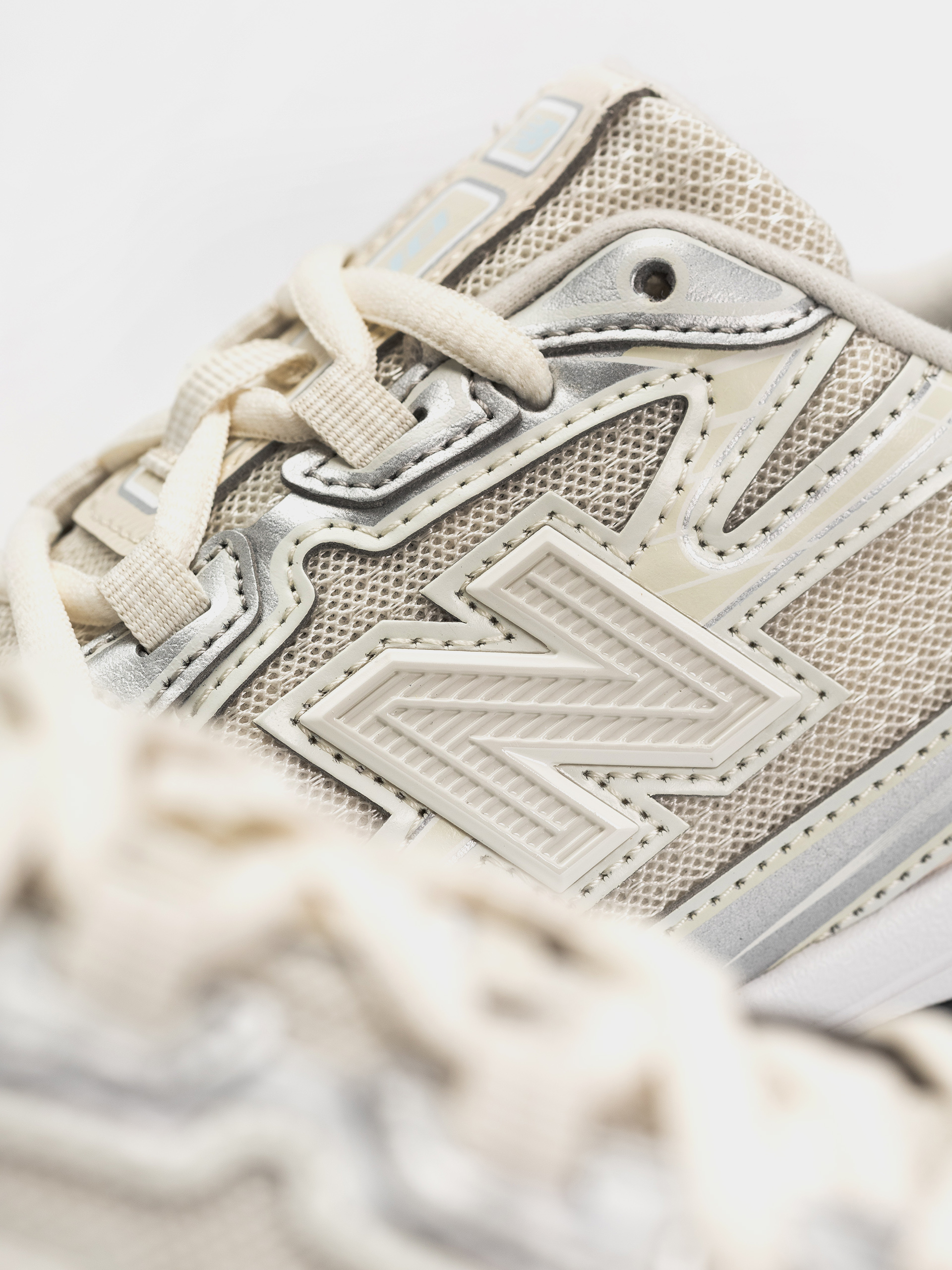 Boty New Balance 740 JR (turtledove/linen)