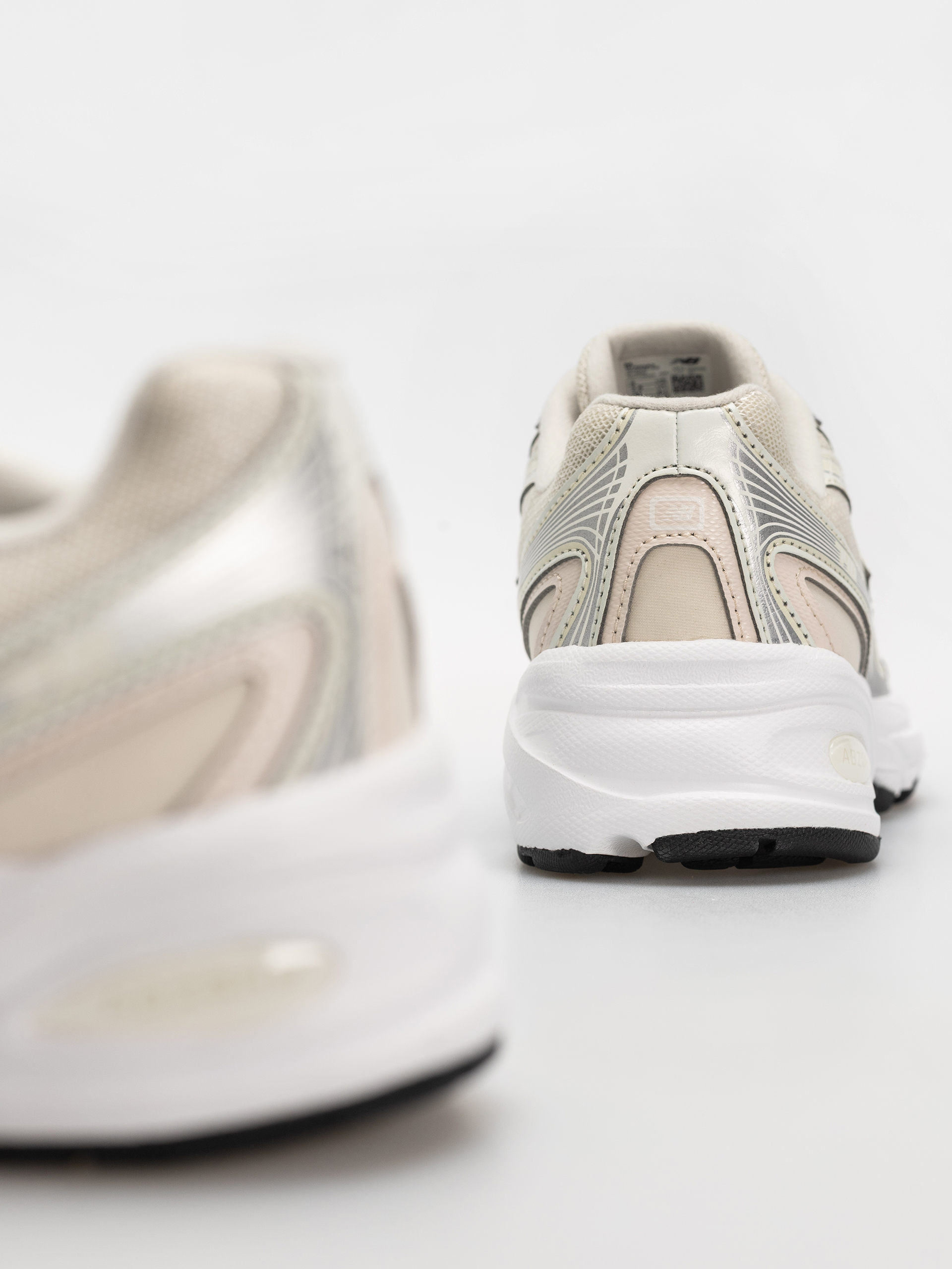 Boty New Balance 740 JR (turtledove/linen)